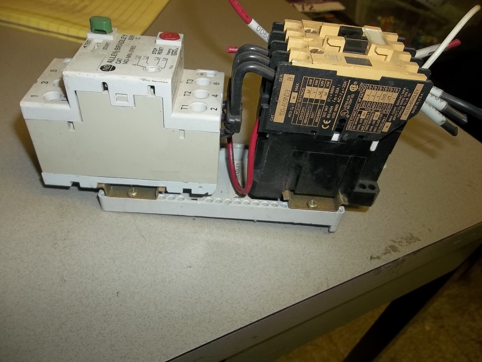 Allen Bradley 140-MN-0160 140-DC1 Motor Starter Contactor Assembly