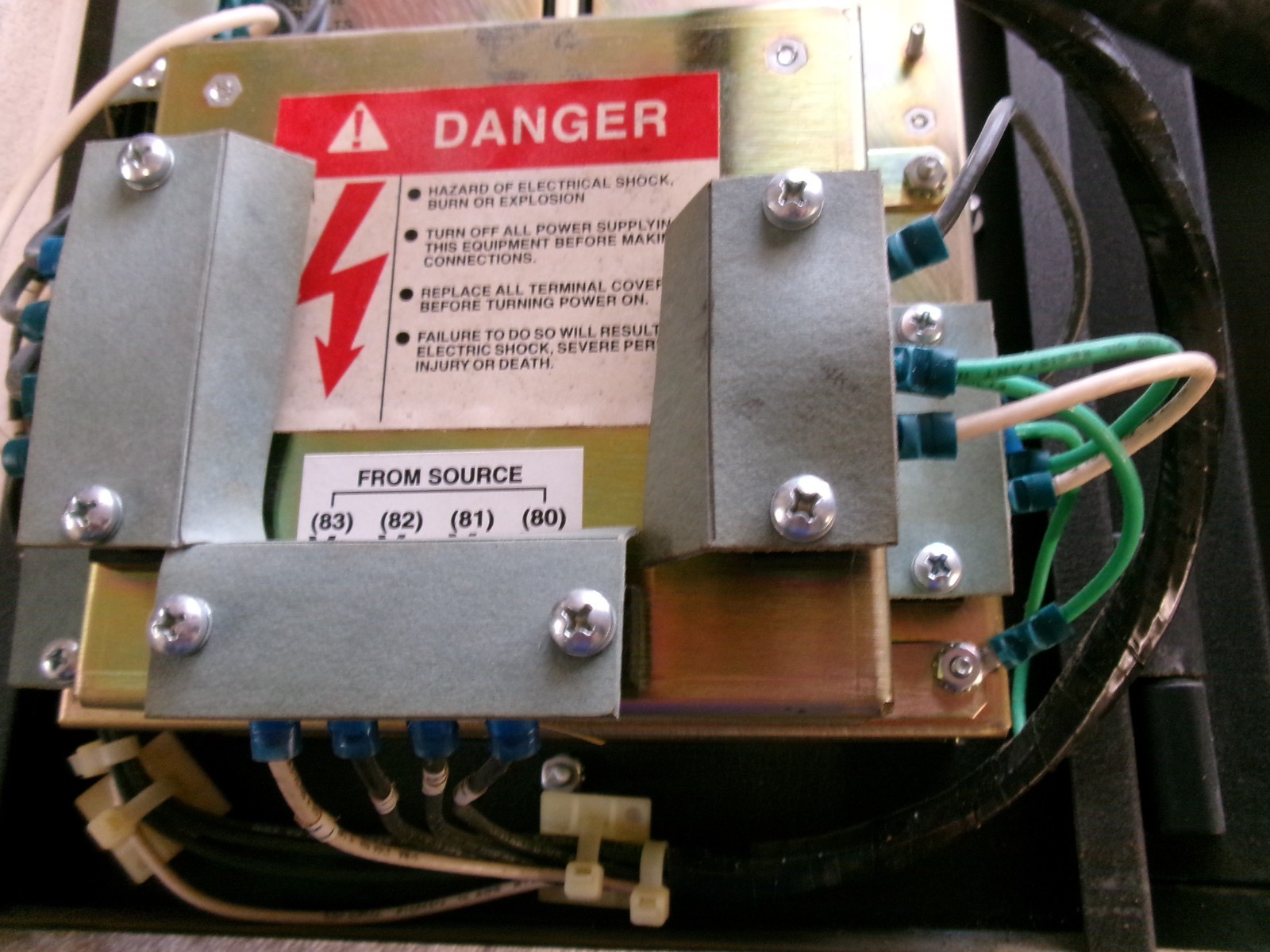 Square D PowerLogic Circuit Monitor 3090 VPM-277-C1 w/ Power Module 3020 CM-2350