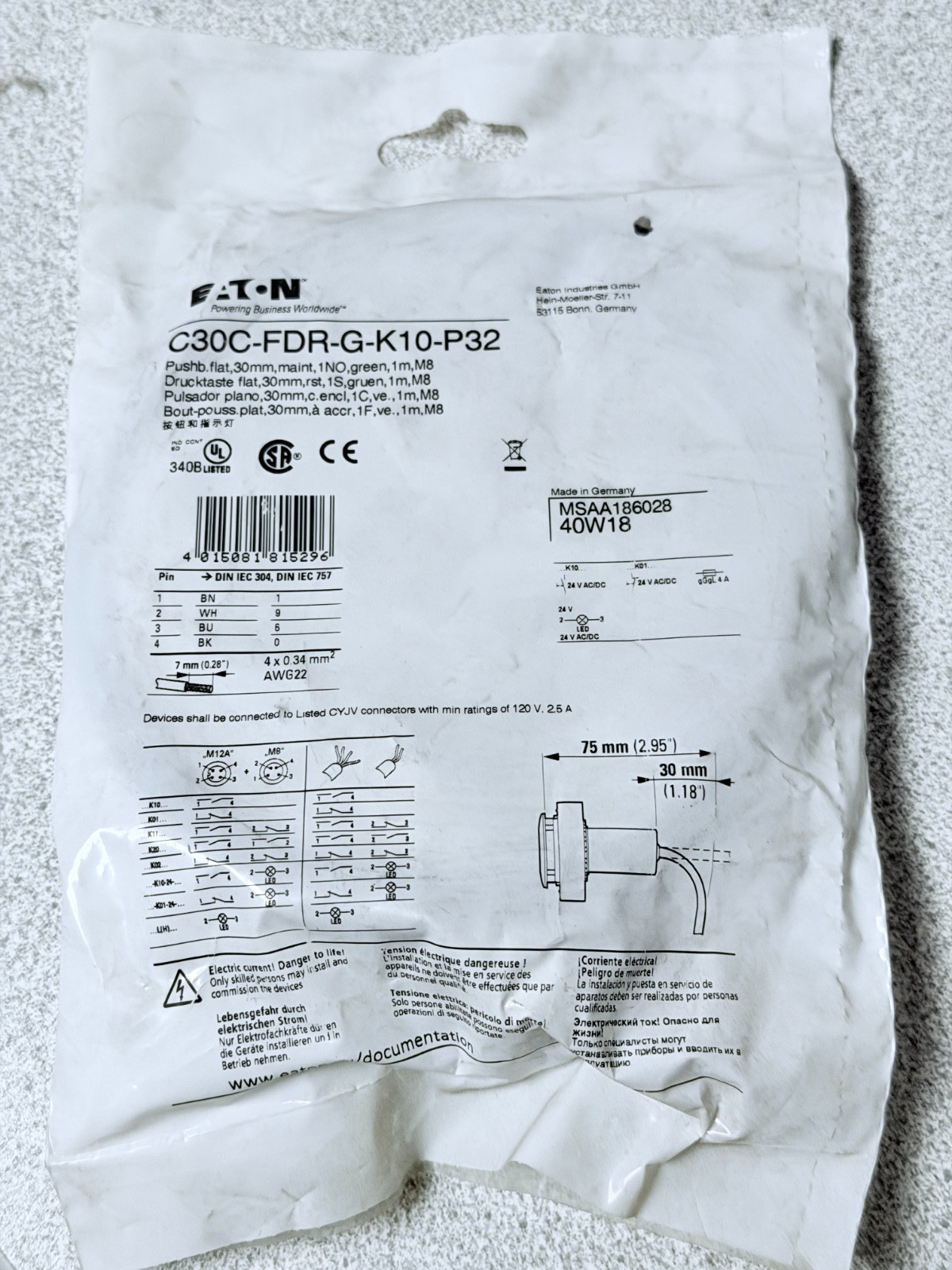 NEW EATON C30C-FDR-G-K-K10-P32 Maintained Green Pushbutton 30mm 1NO Mini 4 Pin
