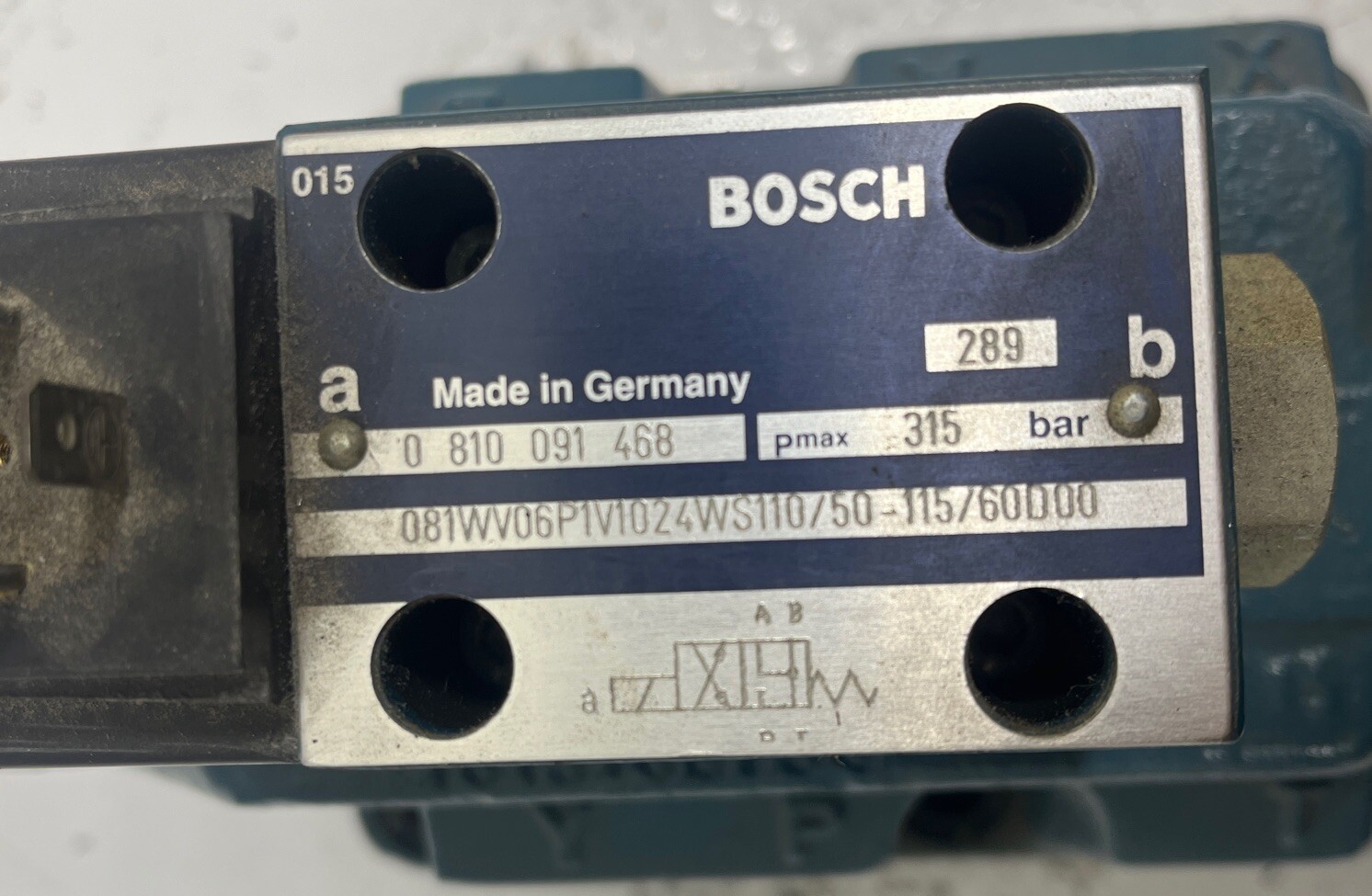 Bosch 081WV25P1V3045FPTWS115/50-115/60D0 w/ 081WV06P1v1024WS110/50-115/60D00