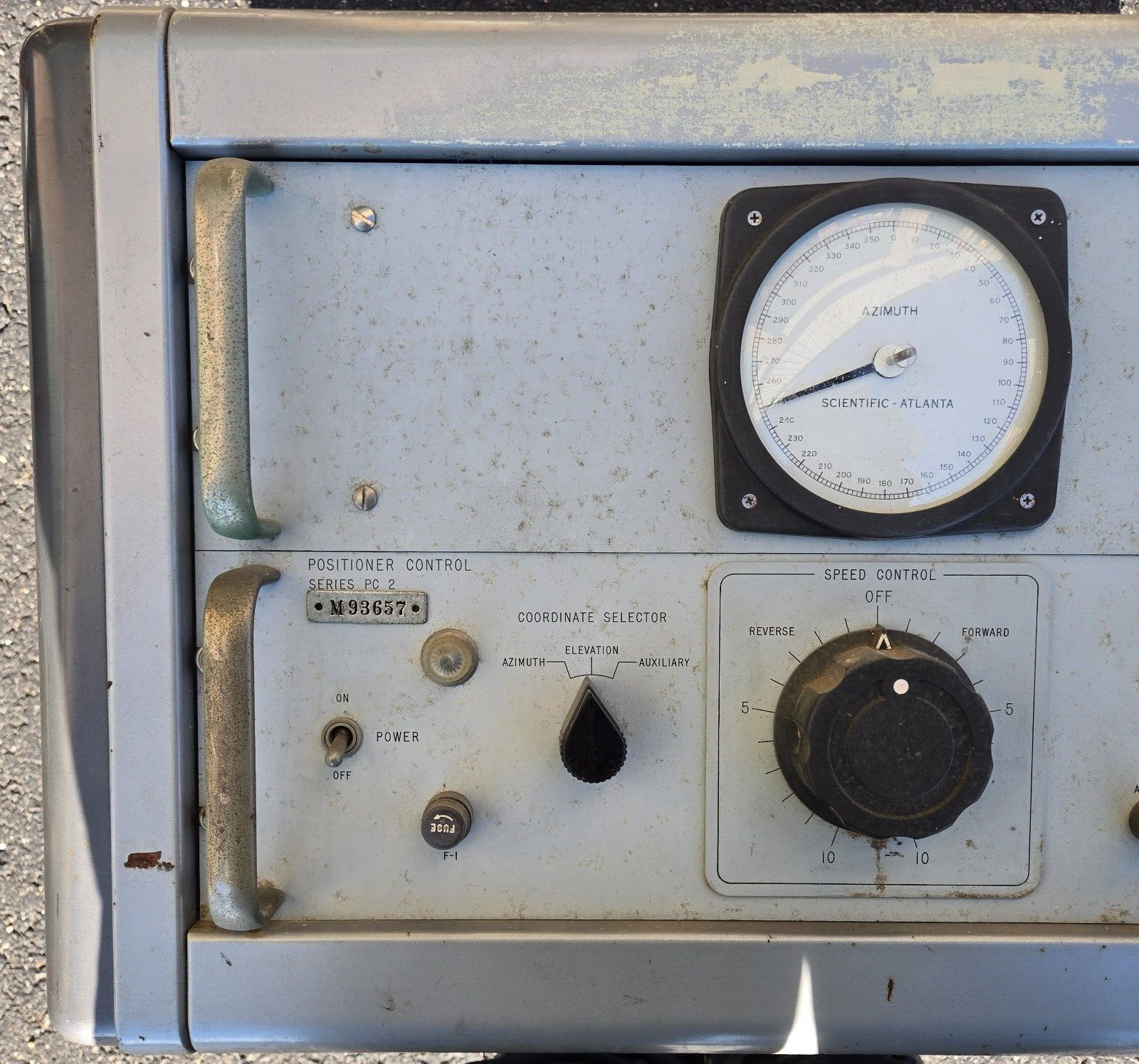 Used Scientific Atlanta Position Indicator Control PC-2 Model: PI3-1 w/ Cables