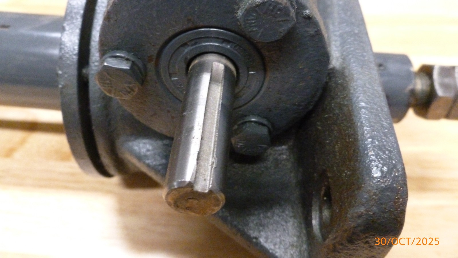 joyce Dayton machine screw jack