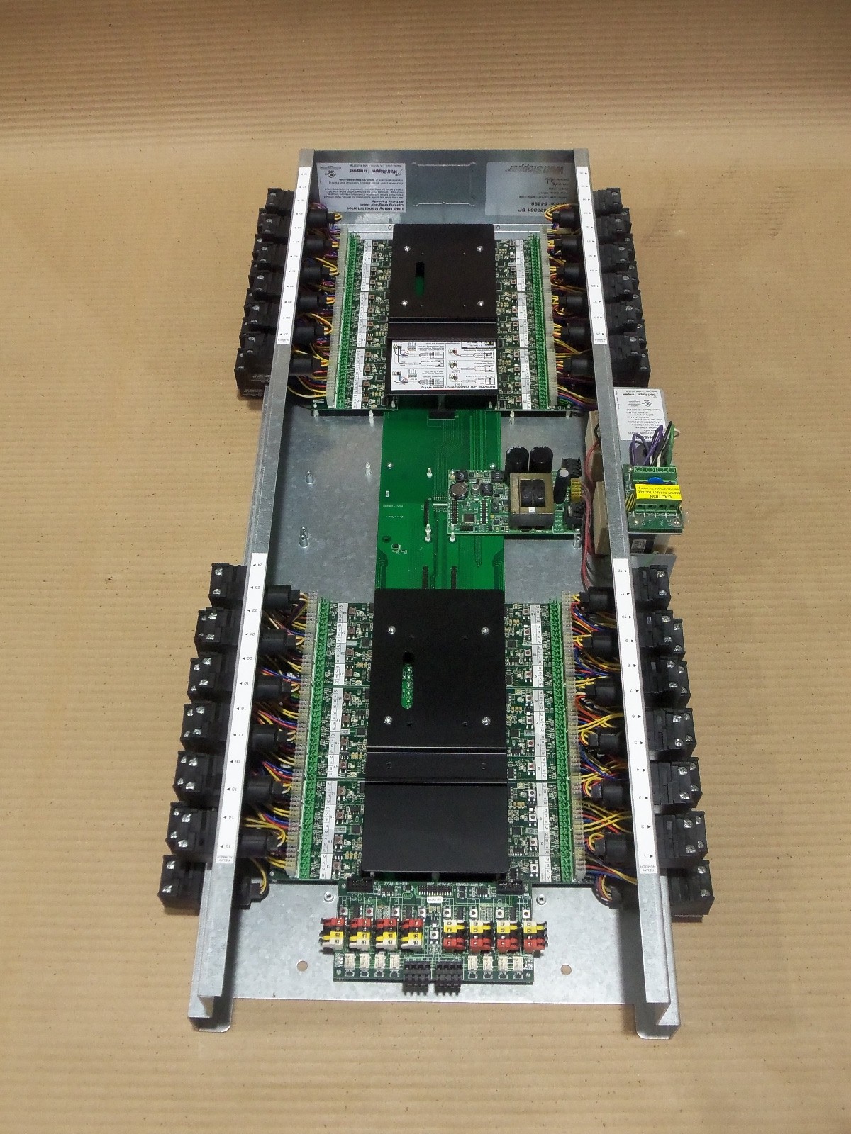 New Wattstopper LI48 115/277-48HD-1GS LI48 Relay Panel Interior