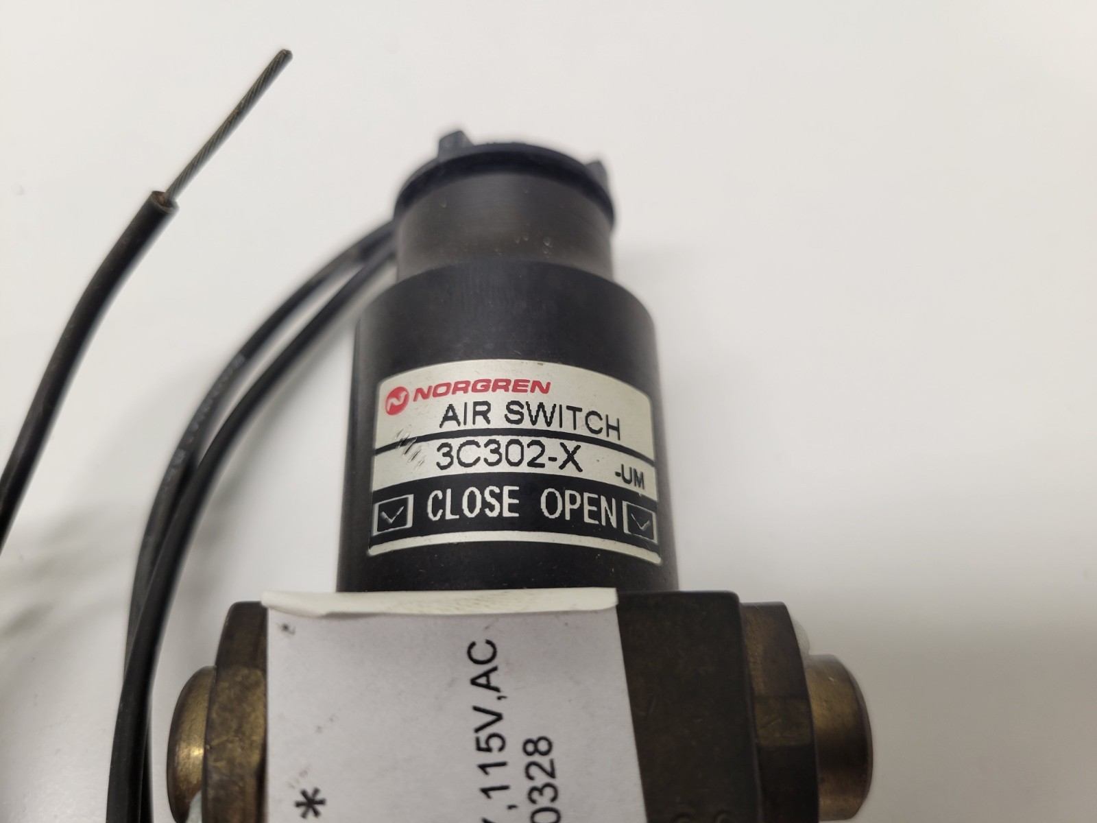 NEW OLD STOCK! NORGREN AIR SWITCH 3C302-X