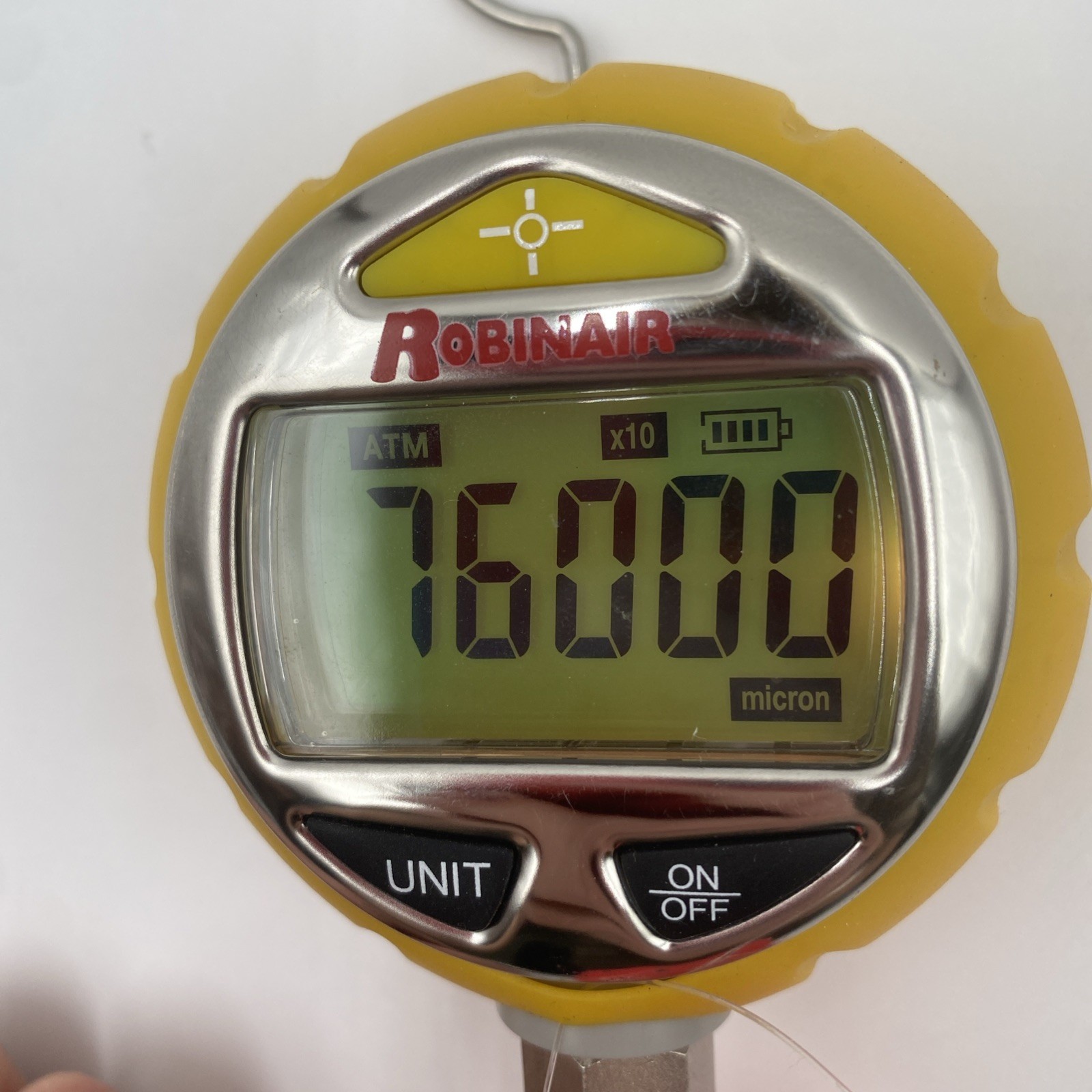 ROBINAIR RAVG-1 Digital Micron Vacuum Gauge – 1/4″ Male Flare Connection w/ T’s