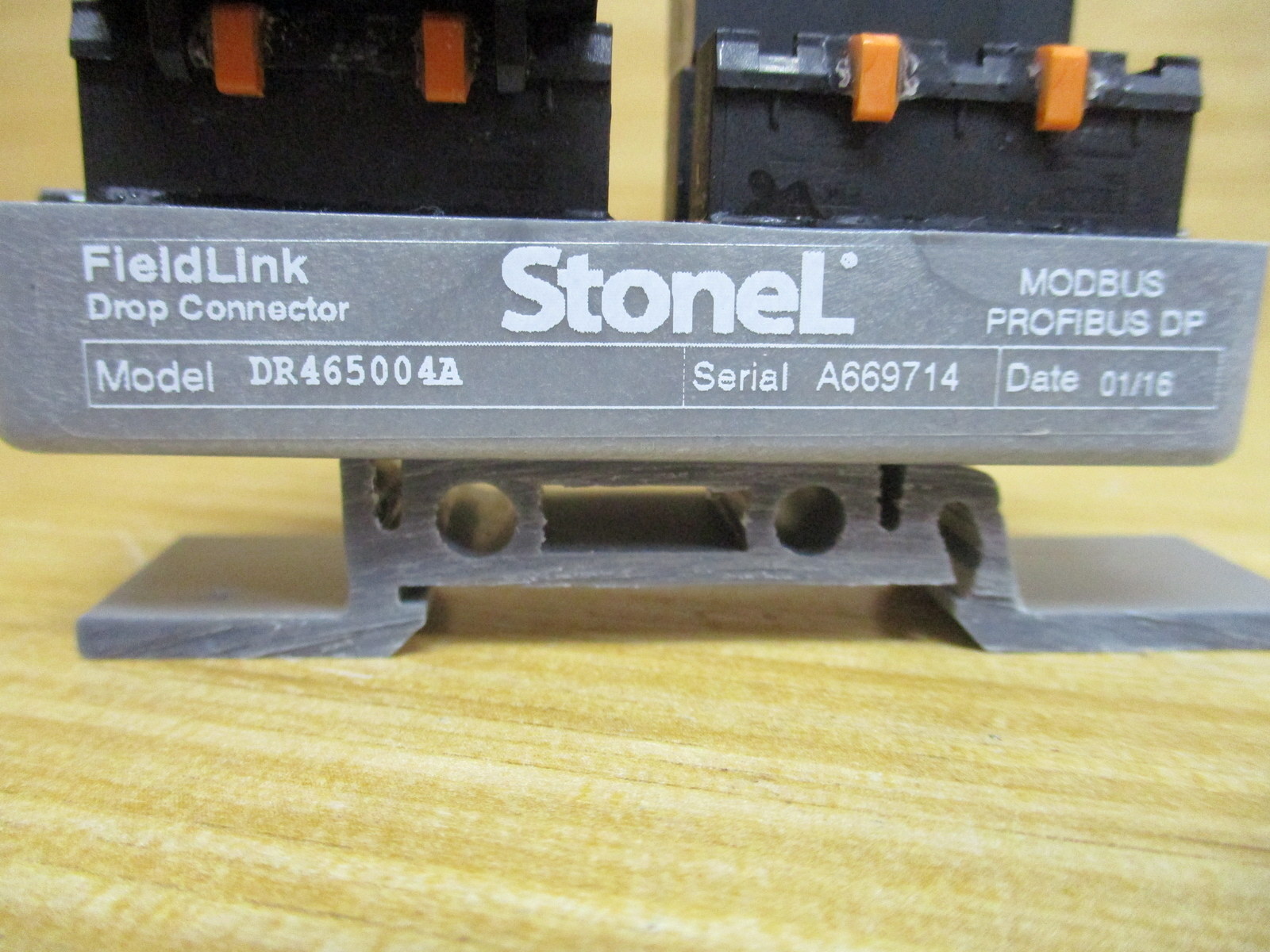 StoneL DR465004A FieldLink Drop Connector