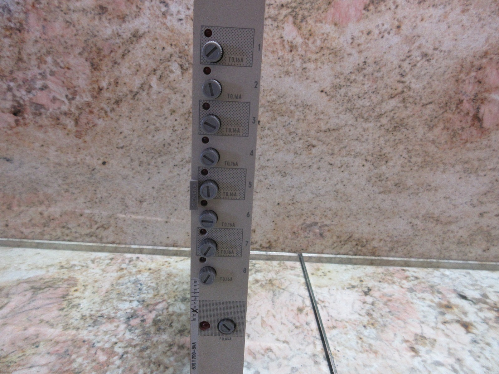 SIEMENS TELEPERM M MODULE 6DS1700-8AA C79040-A92-C150-04-85 C79458-L439-B1