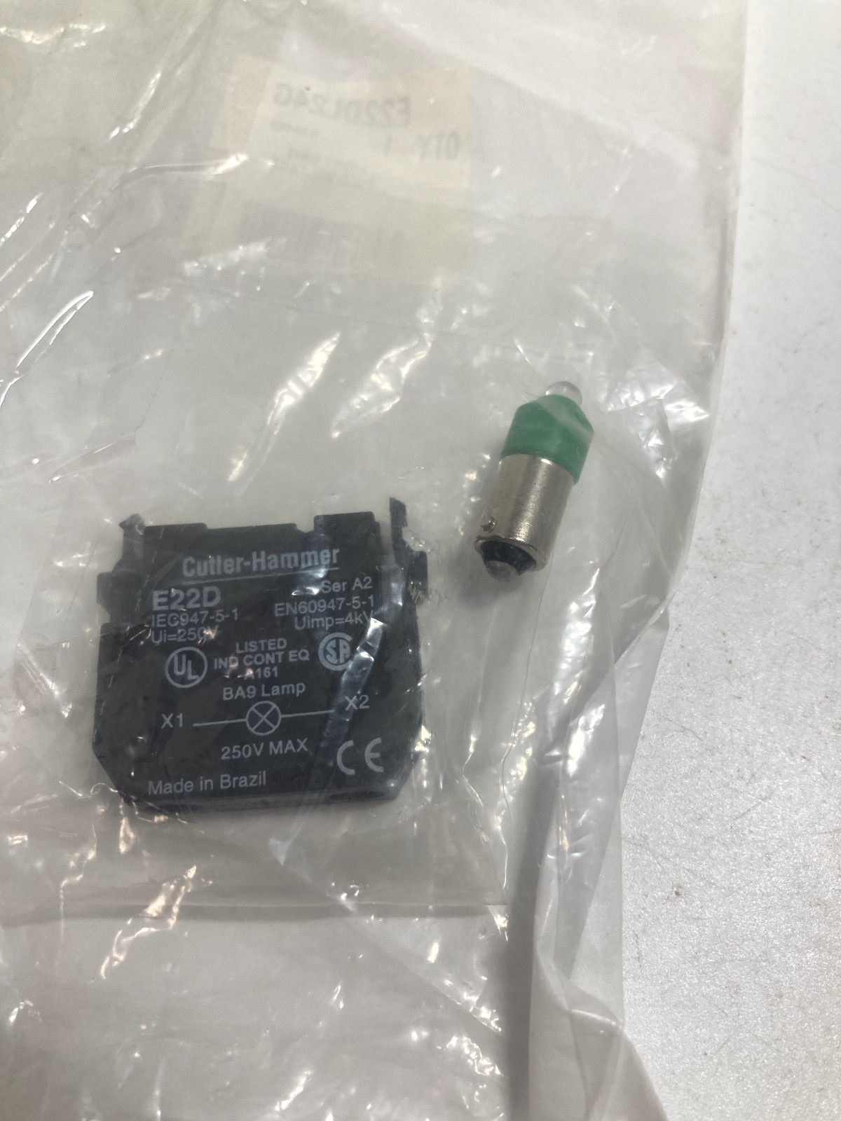 CUTLER HAMMER E22DL24G LIGHT UNIT FULL VOLTAGE 24V GREEN LED NIB