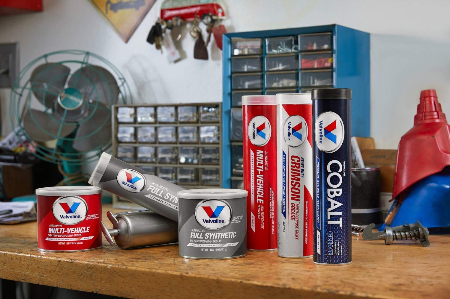 Valvoline – VV614 Multi-Vehicle High Temperature Red Grease 1 1 LB Tub,