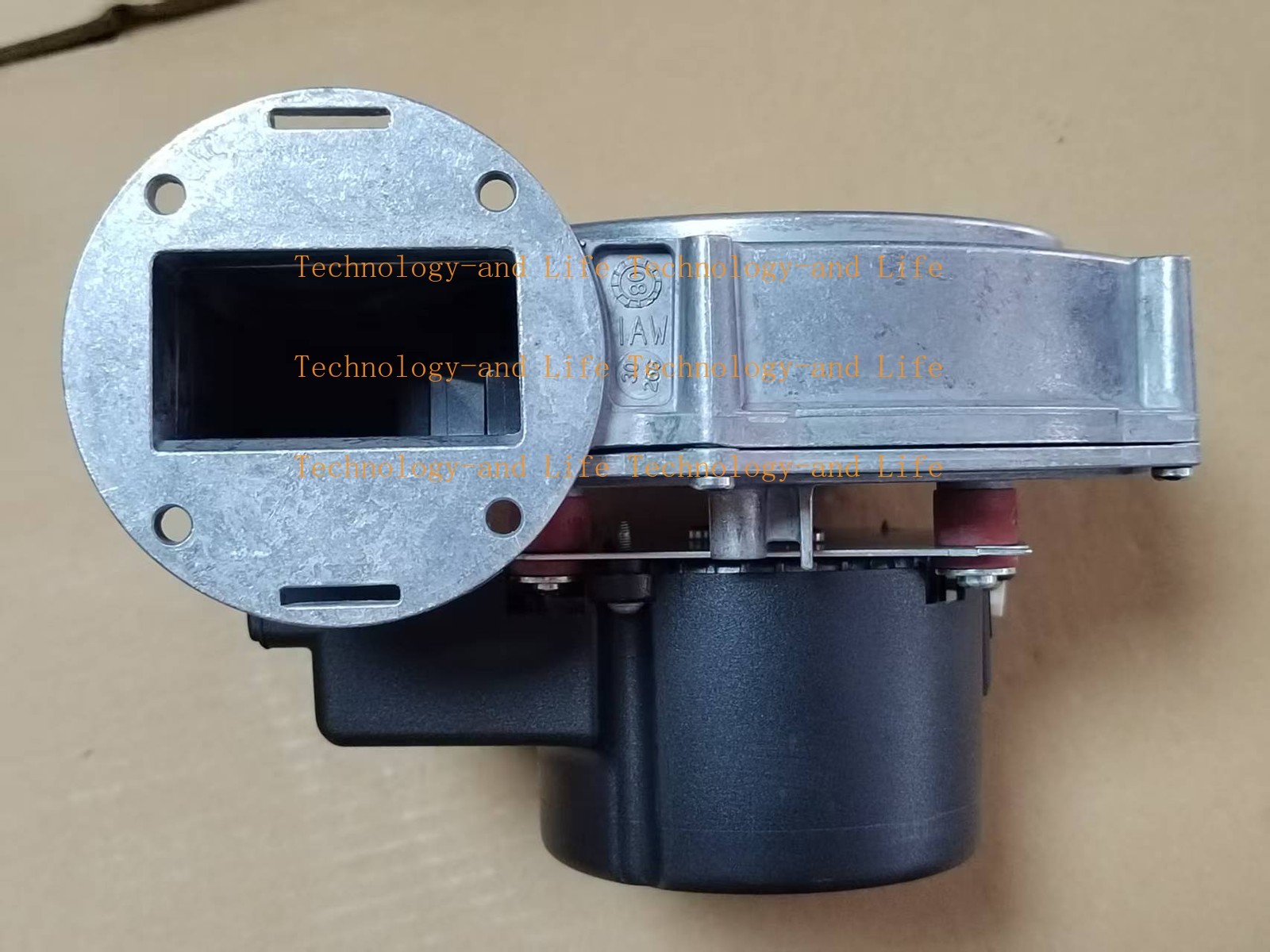 1PC RG148/1200-3612-010302 85W 120V