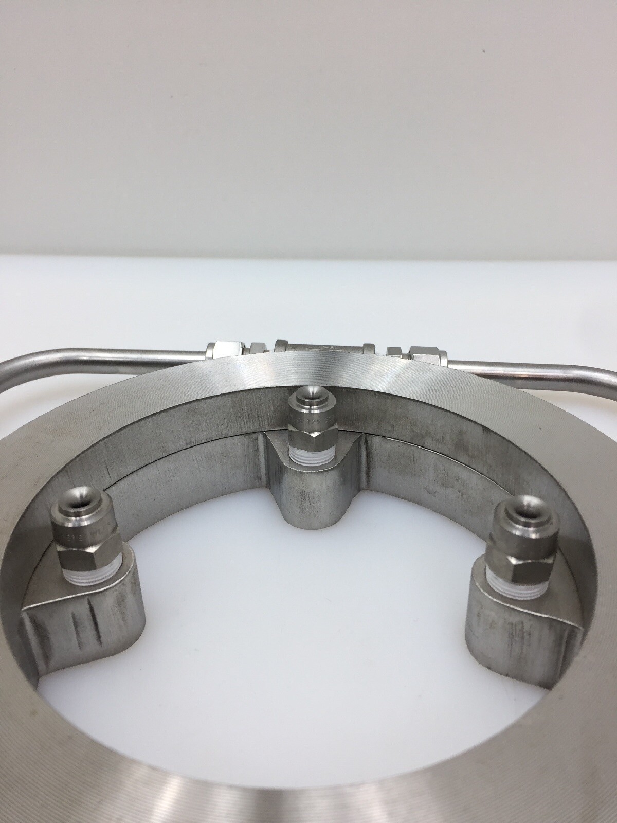 Stainless Steel Water Manifold With Bete WL-3 120 303 Cone Nozzles Fire Safety