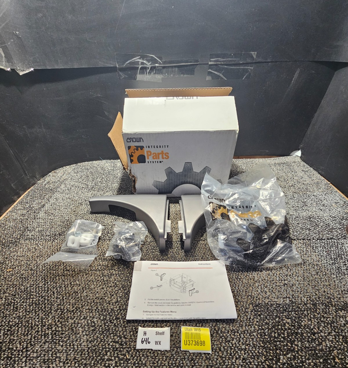 Crown integrity Parts 165499 Work Assist Vehicle 60 Locking Gates Latch