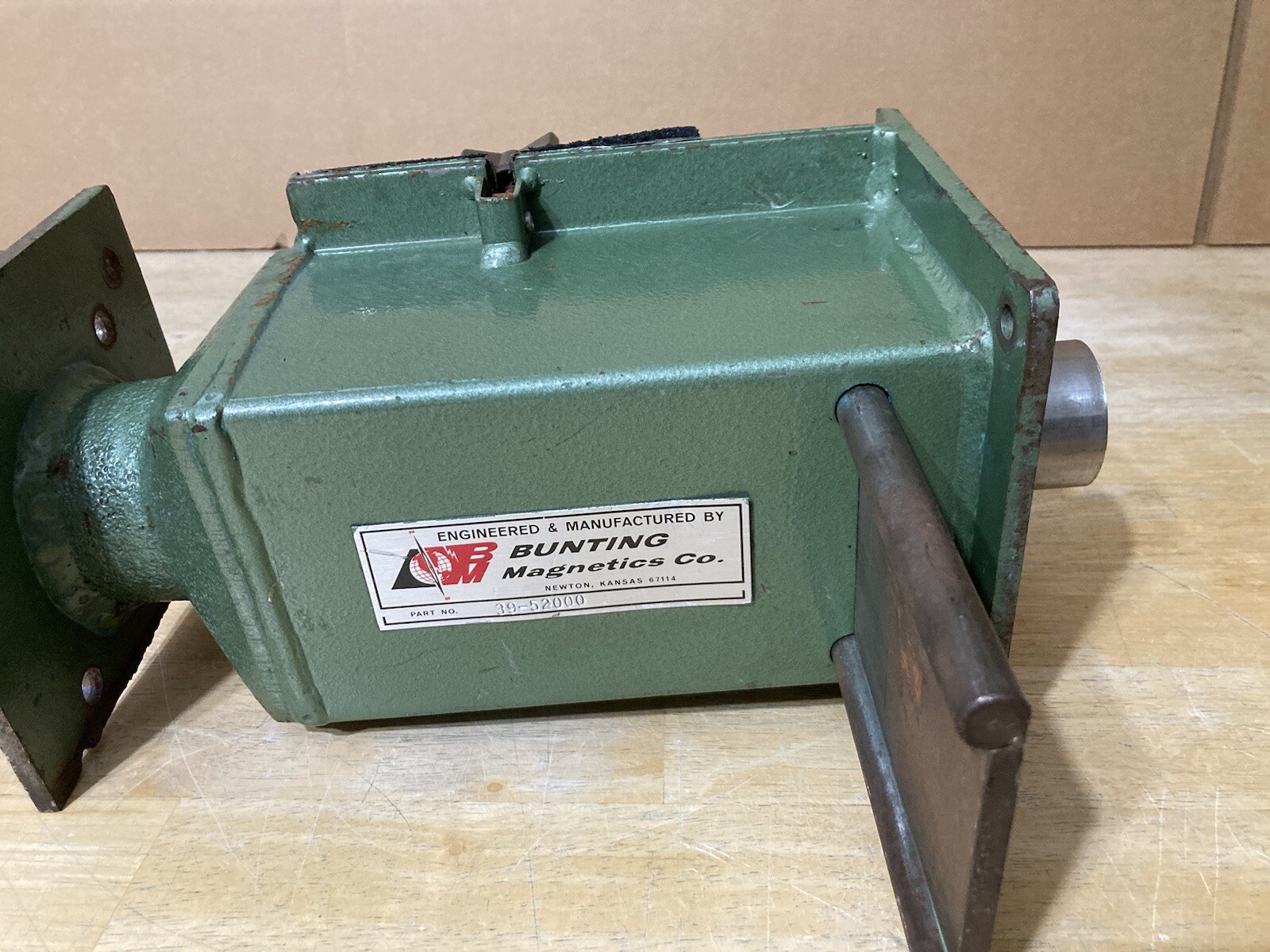 Bunting 39-52000 Drawer Magnet Modified Base As Found