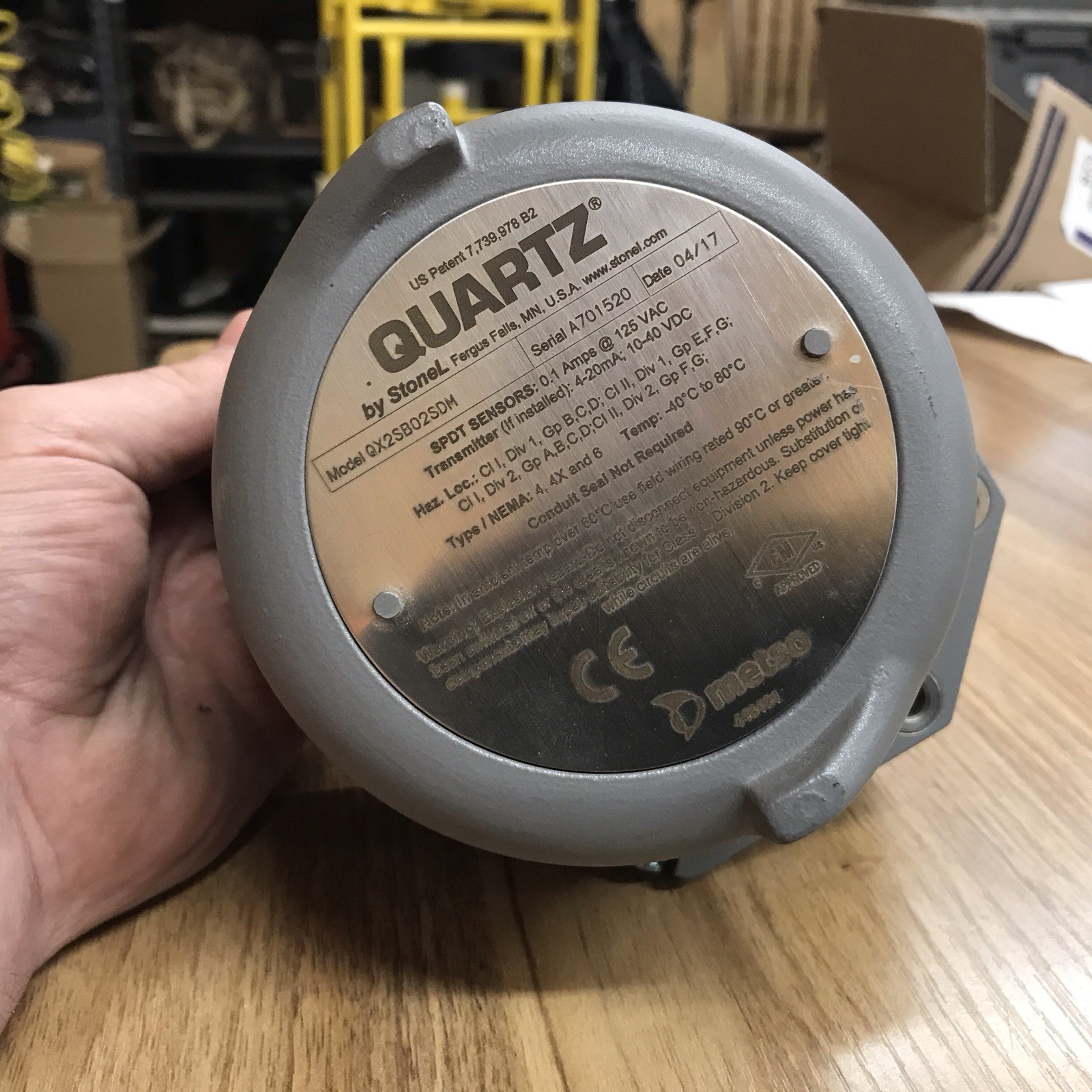 StoneL QUARTZ QX2SB02SDM 125VAC 0.30A NSNP