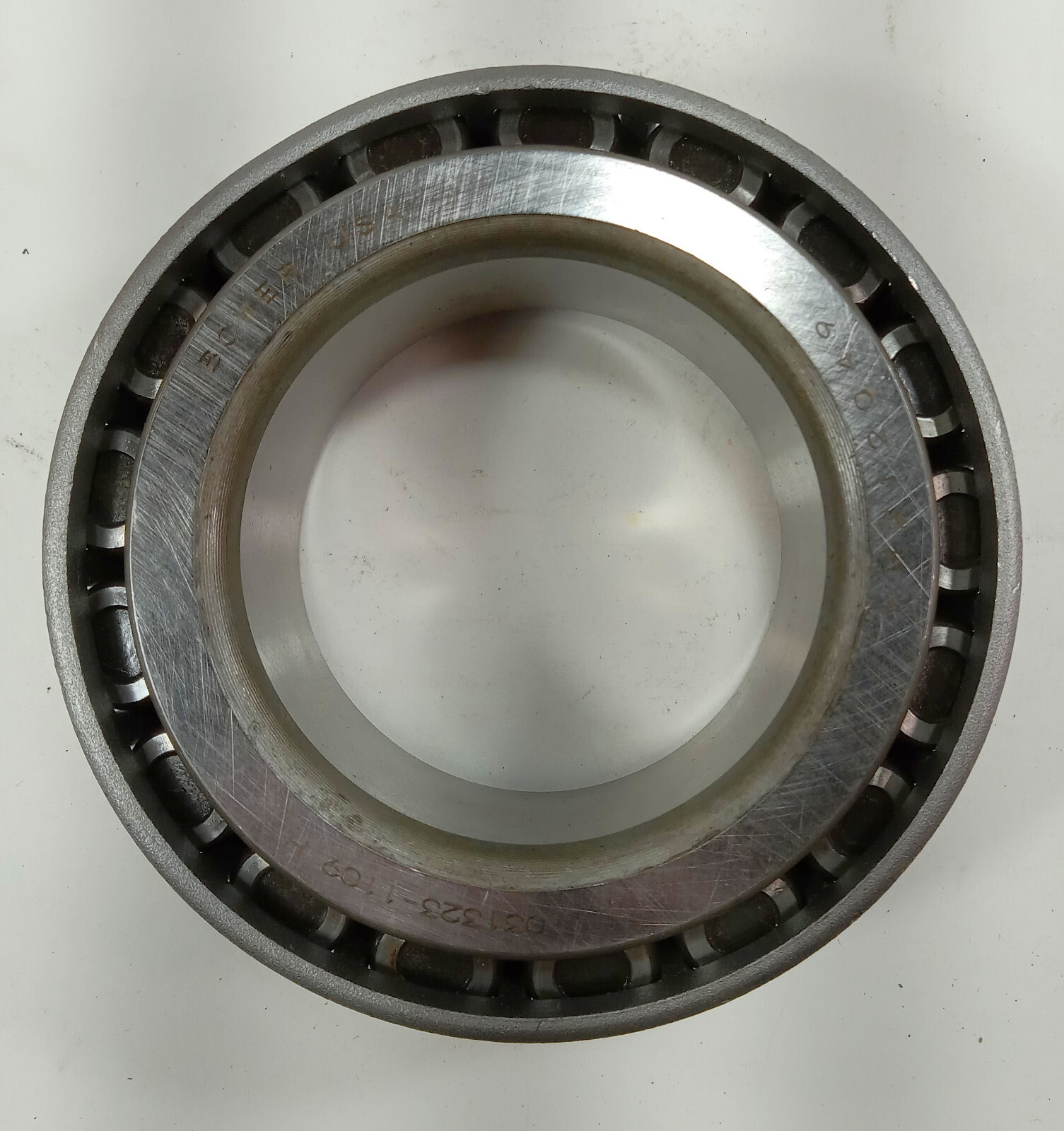 1 NEW BOWER HM212049 TAPER ROLLER BALL BEARING NNB ***MAKE OFFER***