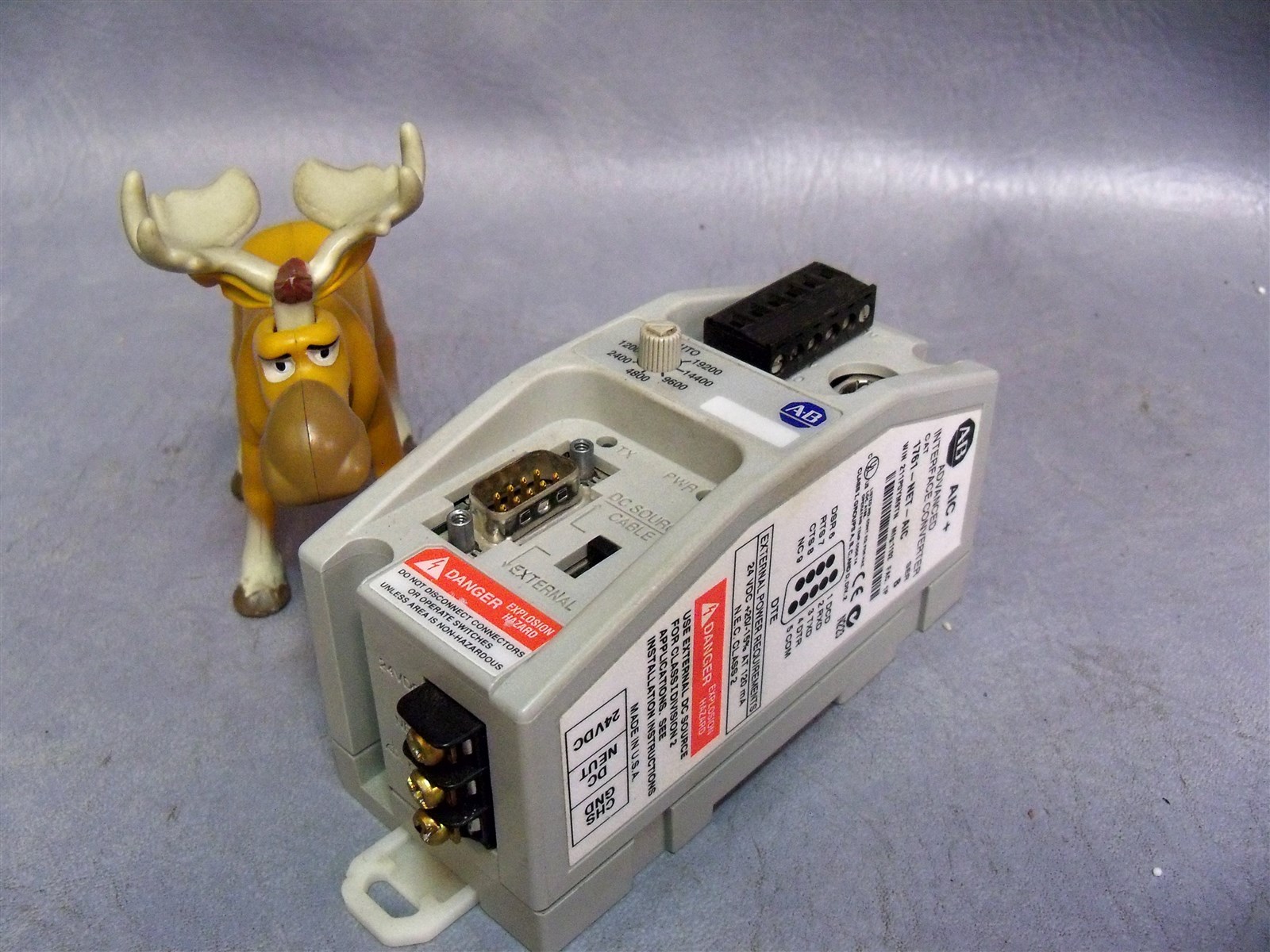 Allen Bradley 1761-NET-AIC Advanced Interface Converter