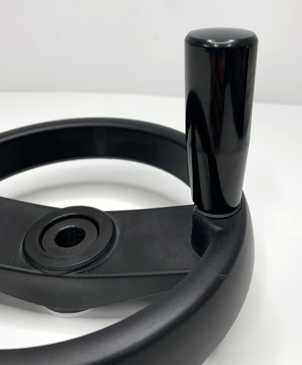 Elesa Handle for Machine, 6″ Dia. Handwheel, 1″ Dia. Steel Hub, 1/2″ Bore