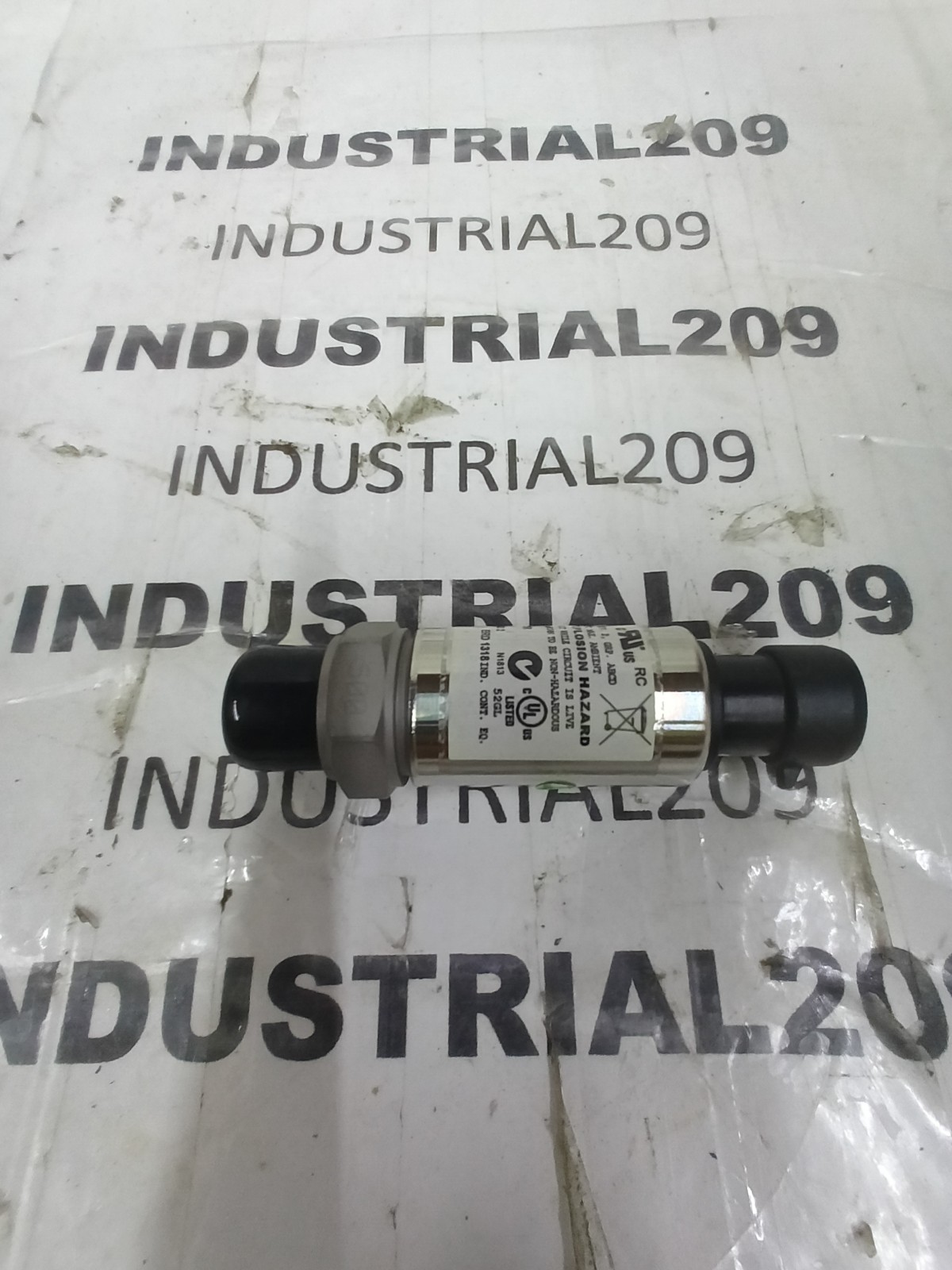 1/4” JOHNSON CONTROLS P499VCP-105K PRESSURE TRANSDUCER