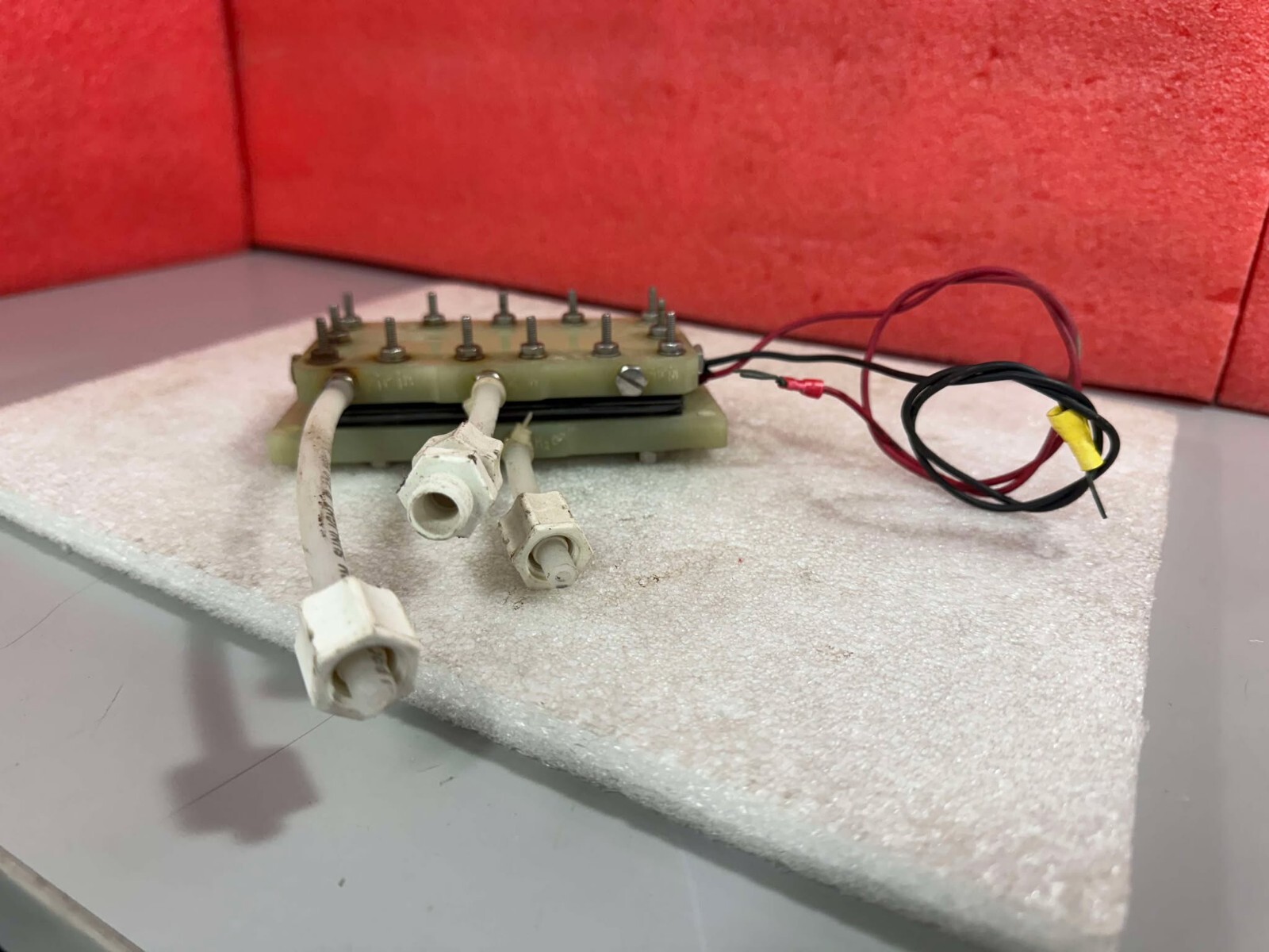 FUEL CELL STACK MEMBRANE ELECTRODE ASSEMBLY