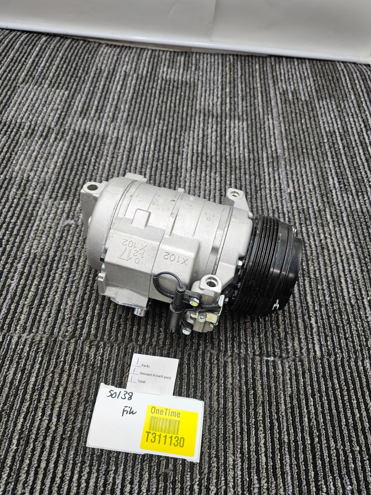 C1215120 X102 Air Conditioner A/C Compressor For Automotive Part