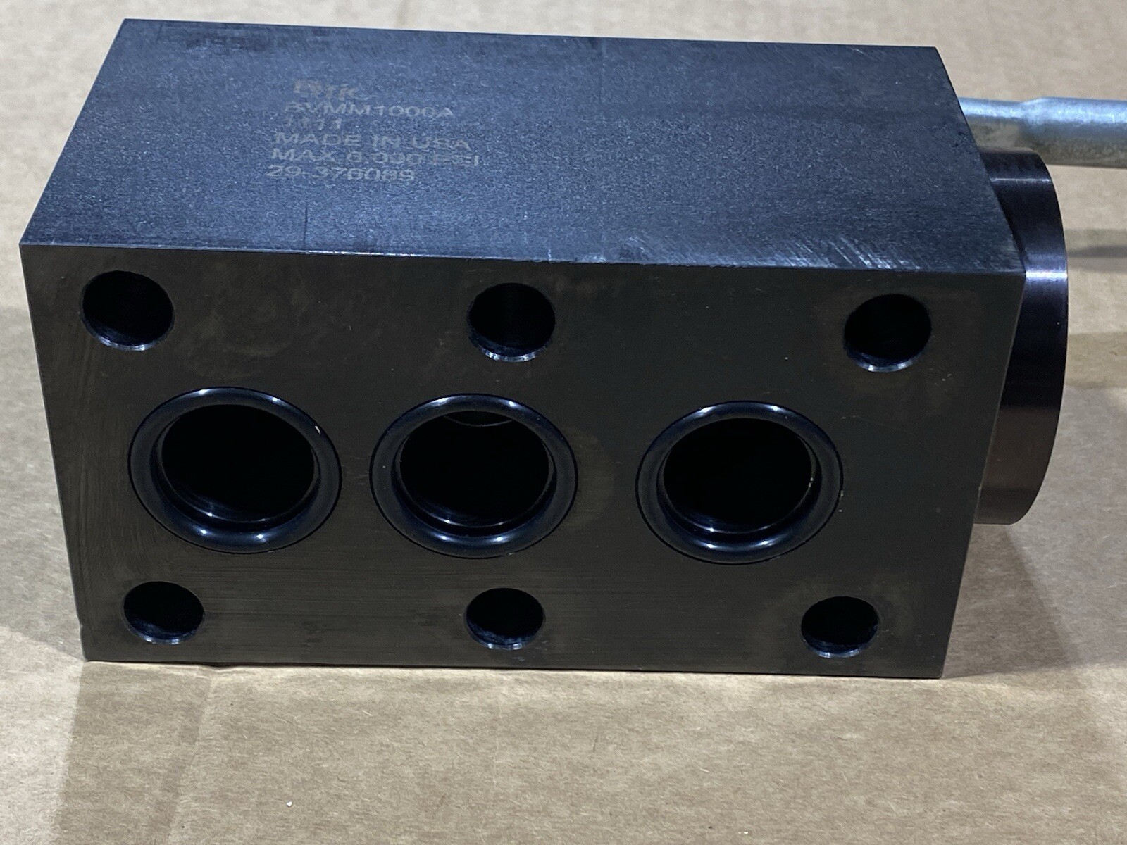 DMIC BVMM-1000A-1111 Manifold Mount 3-Way Ball Valve Carbon Steel, 6000PSI New