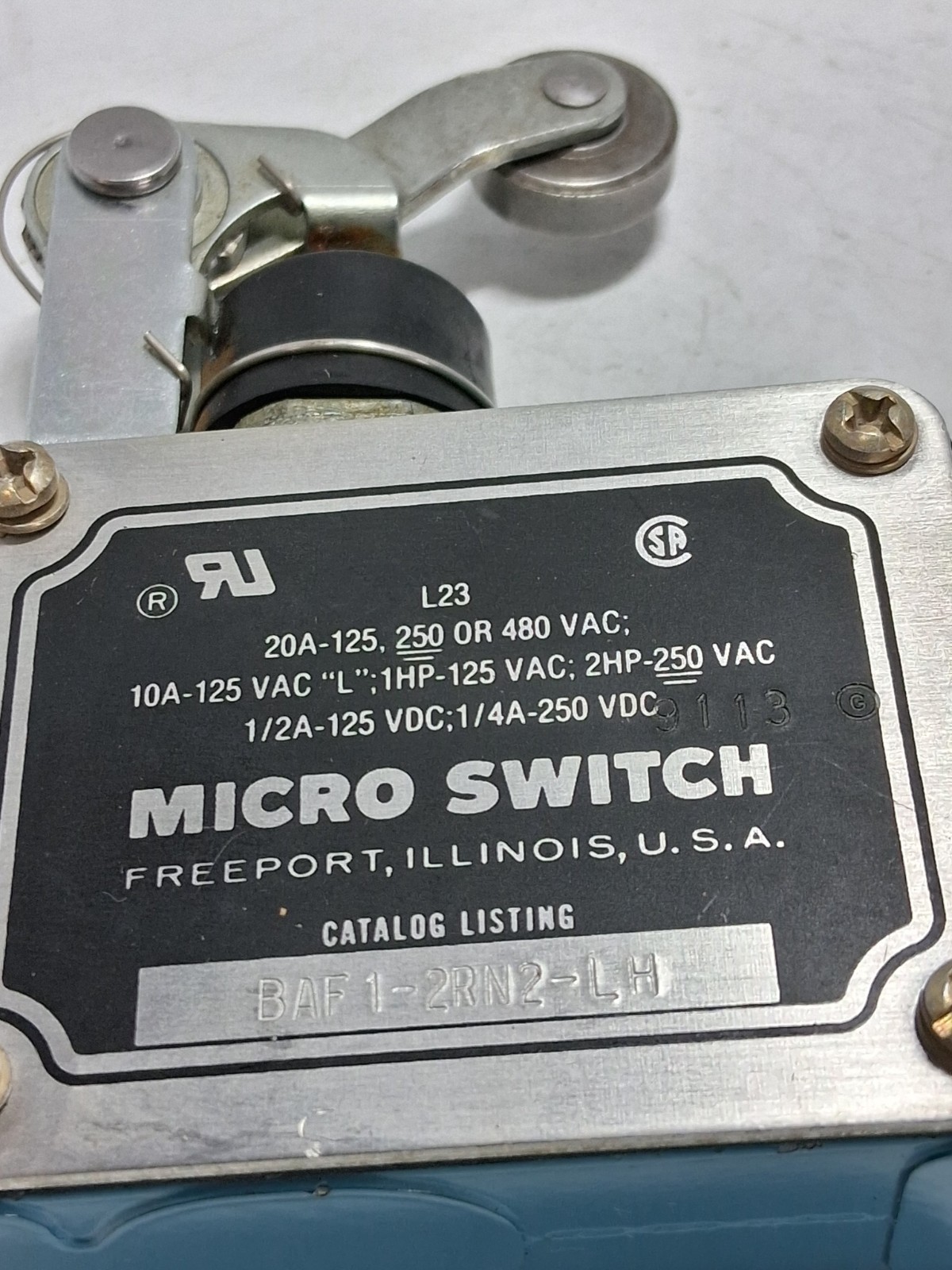 HONEYWELL BAF1 2RN2-LH LIMIT SWITCH 20A 125/250 OR 480VAC ROLLER ACTUATOR NNB
