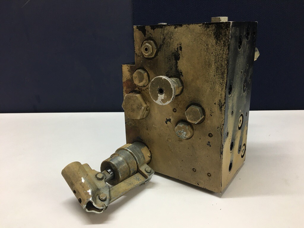 Hydraulic Manifold Assembly HF 38844-07 Womack Machine Supply Aluminum Alloy