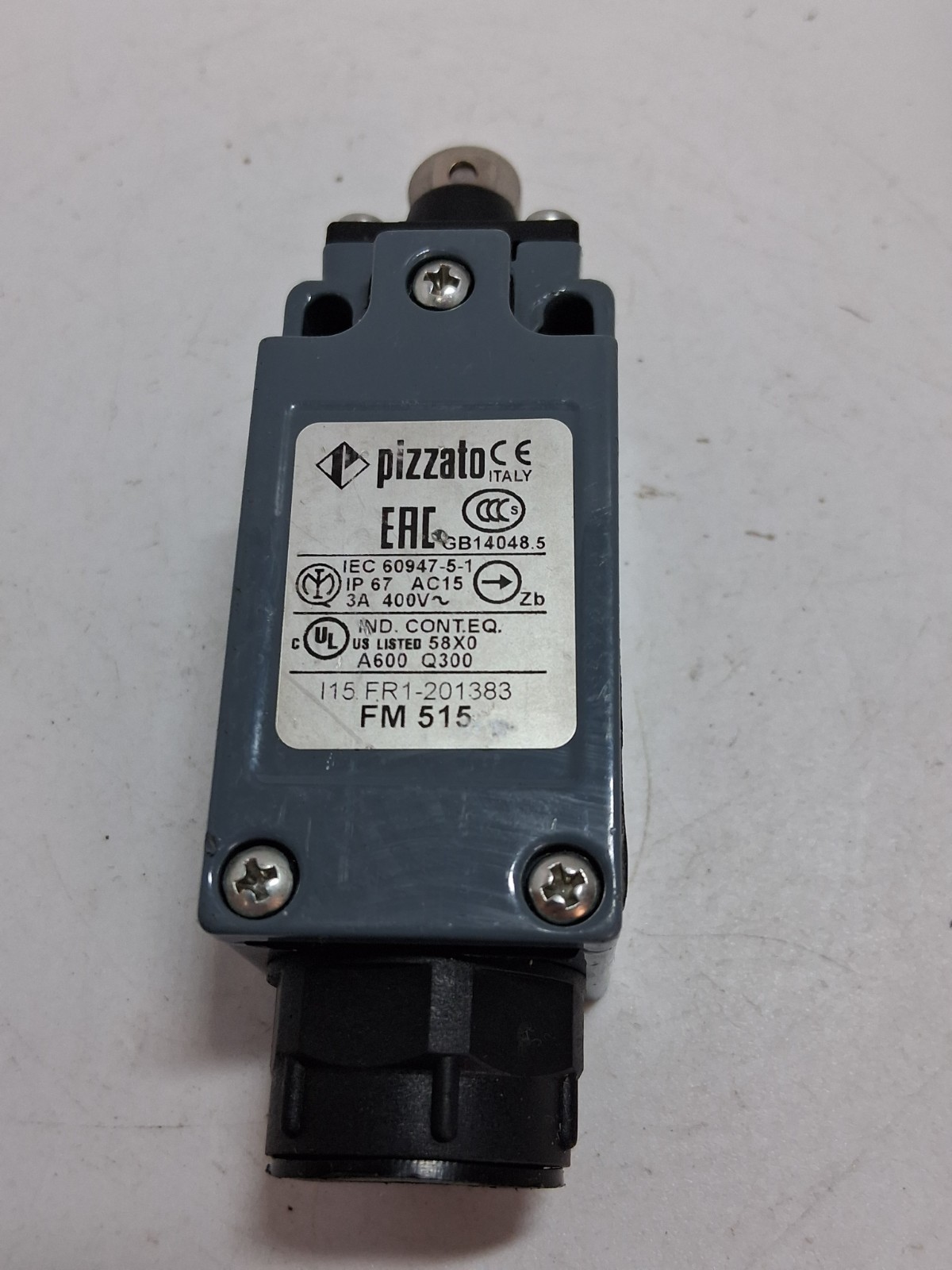PIZZATO FM515 POSITION SWITCH ROLLER PISTON PLUNGER 1NO/1NC SNAP ACTION NNB