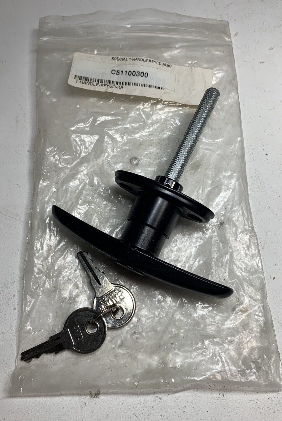 T -Handle C51100300 Black with Keys