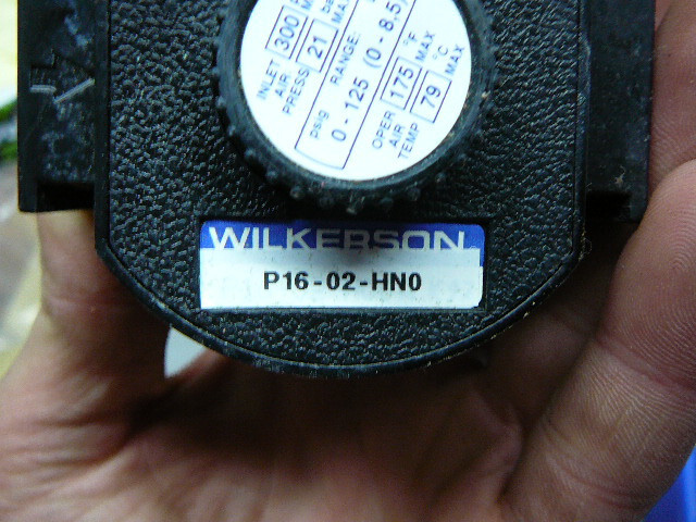 WILKERSON PRECISION REGULATOR P16-02-HN0 300PSIG MAX IN 0-125 PSIG RANGE