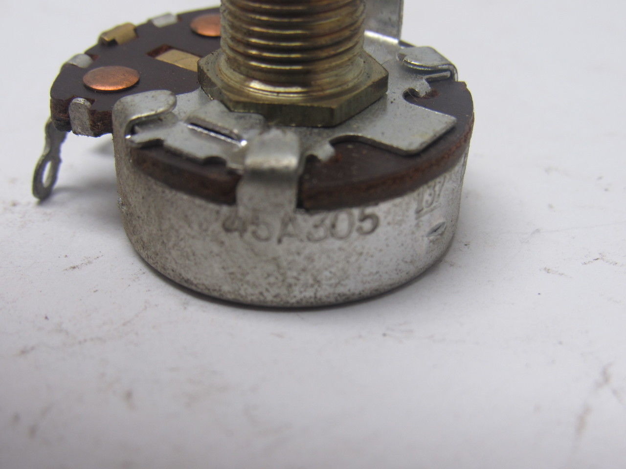 Clarostat 45A305 3MEGO Poteniometer