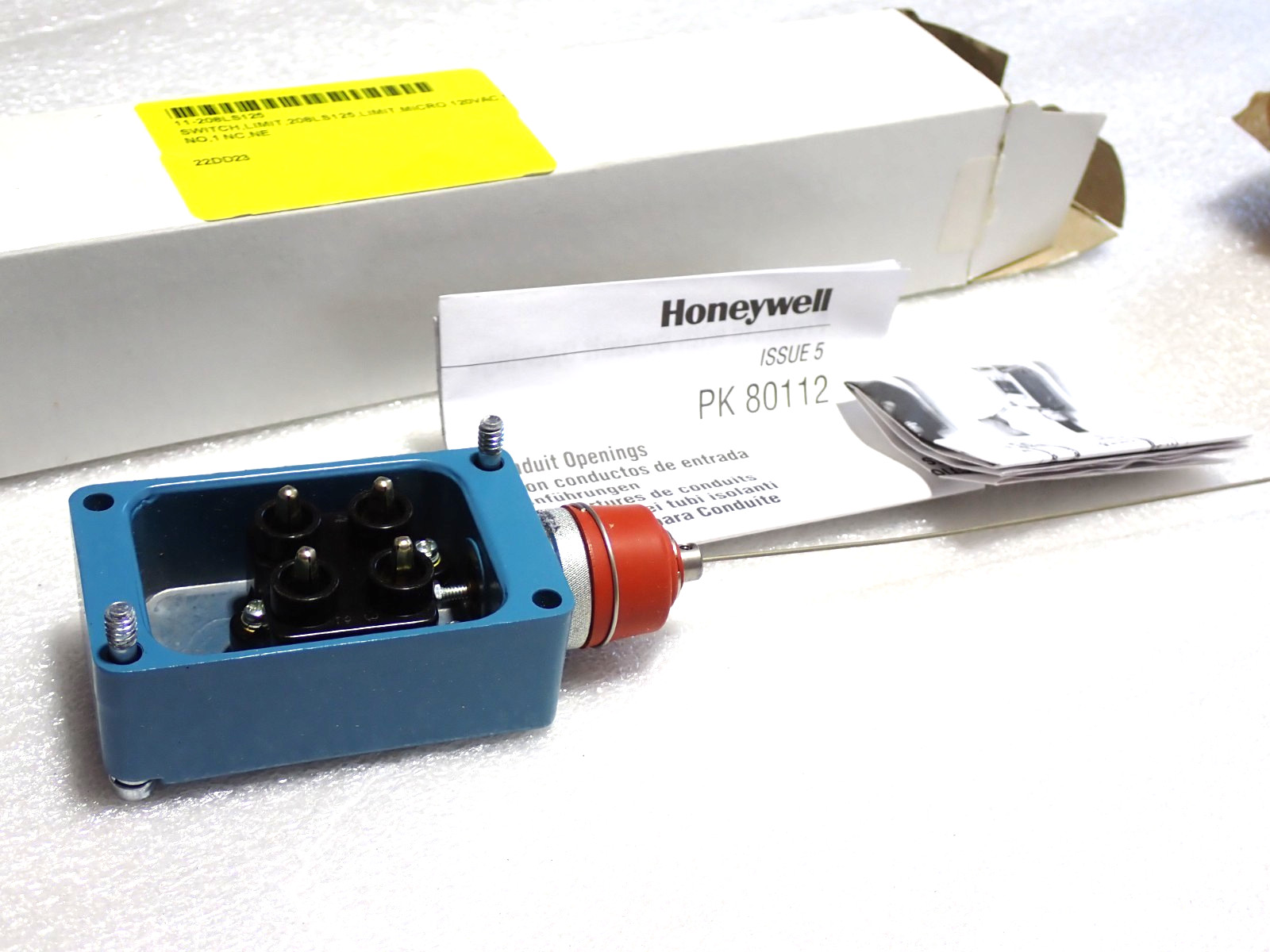 208LS125 HONEYWELL MICROSWITCH NEW