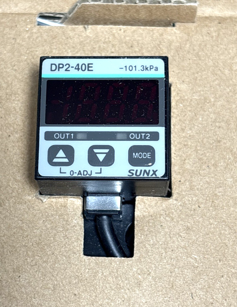 SUNX DP2-40E Pressure Sensor DP2 Series UDP240E – NEW IN BOX