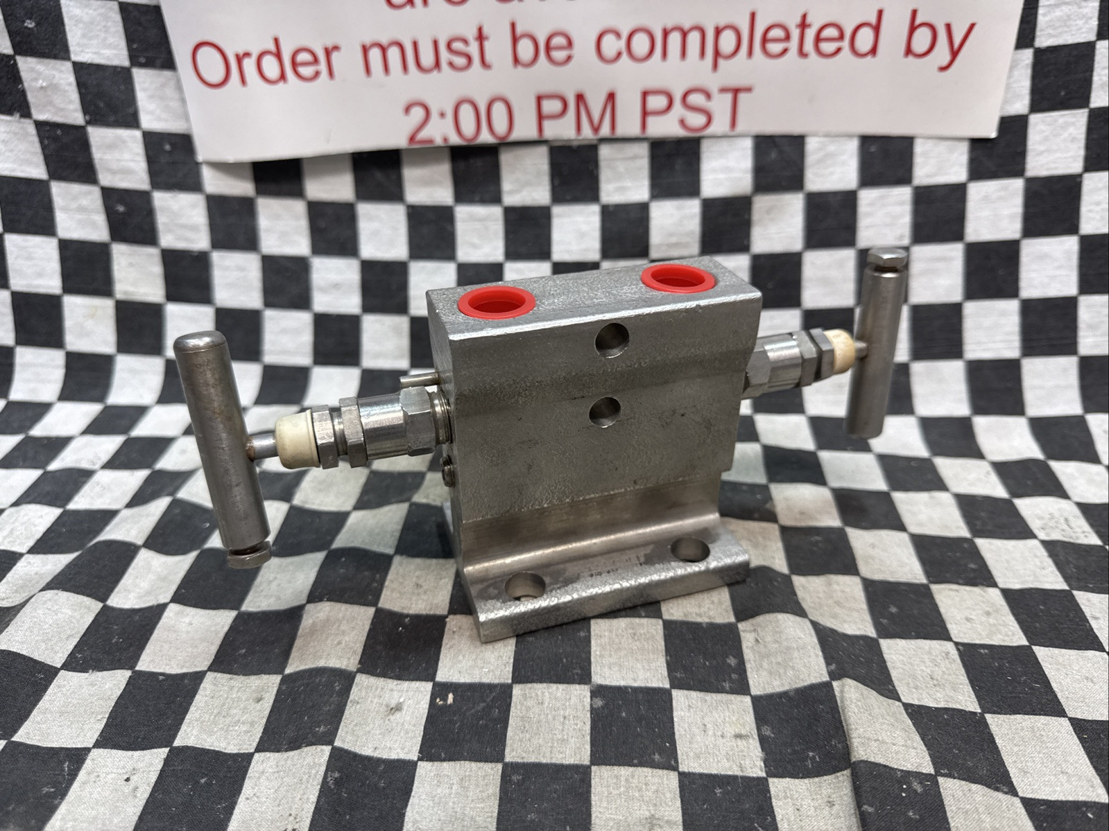 ANDERSON GREENWOOD M4TVS-4-PT, Manifold Valve 3/8″ FNPT, SHIPSAMEDAY#1472V2