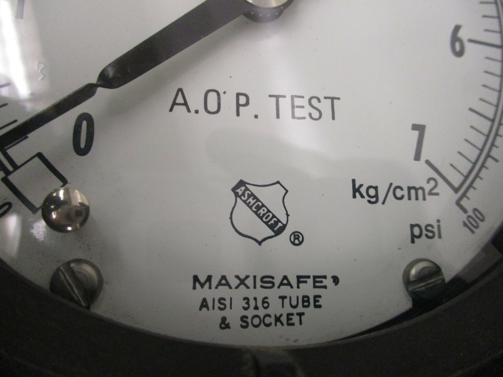 Maxisafe Gauge 100 PSI AISI 316 Tube & Socket A1453AES