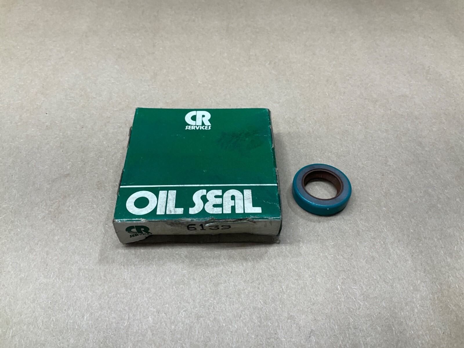 CR CHICAGO RAWHIDE 6139 OIL SEAL NEW #49E48*IAC