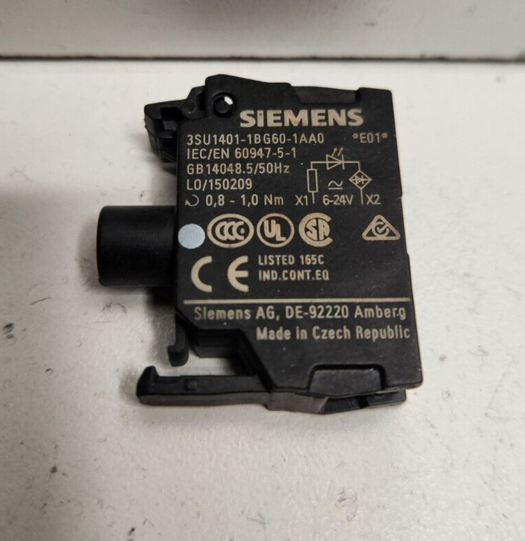 NEW NO BOX! SIEMENS 24V WHITE LED MODULE 3SU1401-1BG60-1AA0