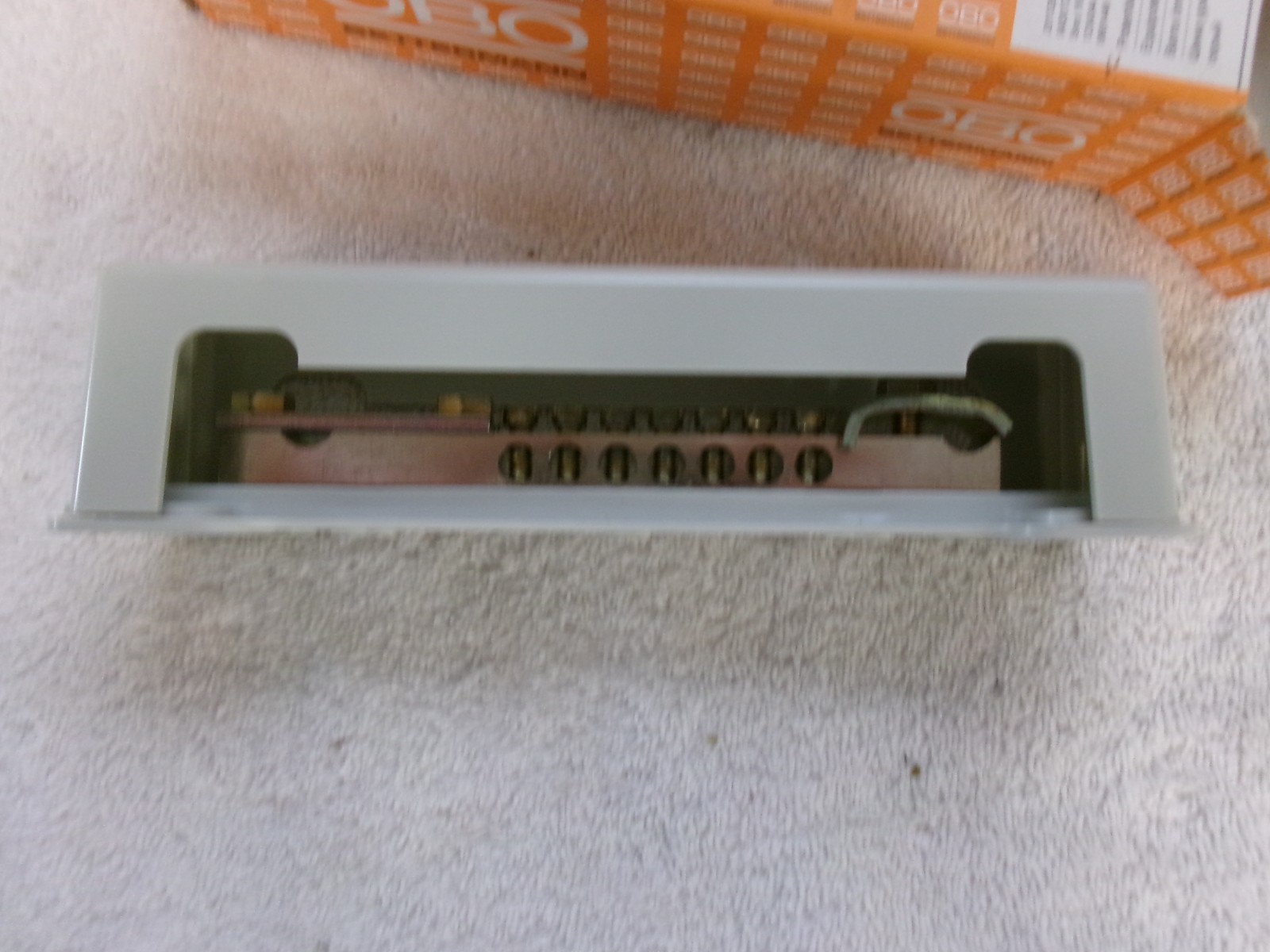 NIB OBO BETTERMANN Equipotential Bonding Rail grey 1809 5015073