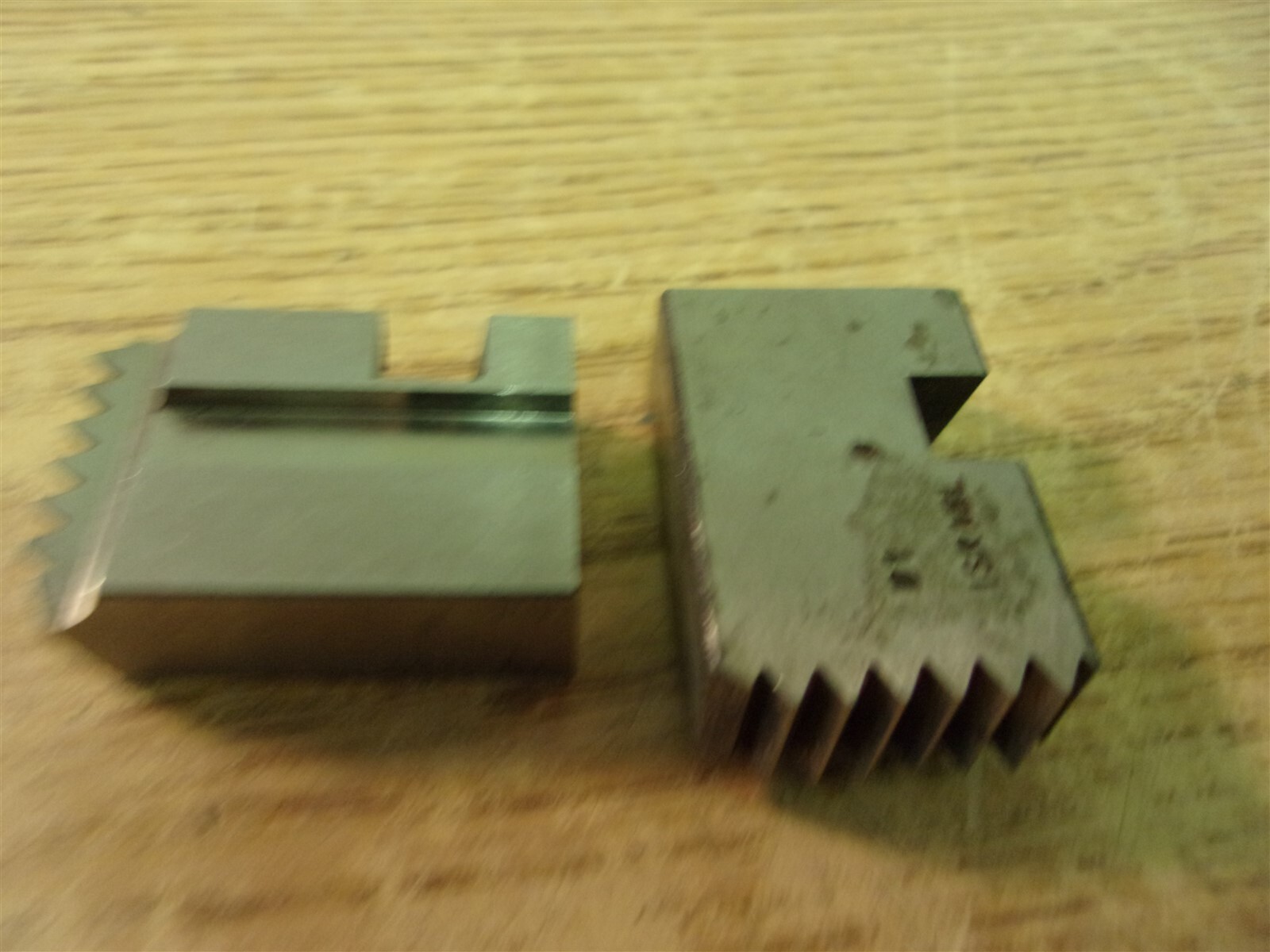 D1 Dsreal Q 4-1/2 13 Pipe Die Lot of 2 *FREE SHIPPING*