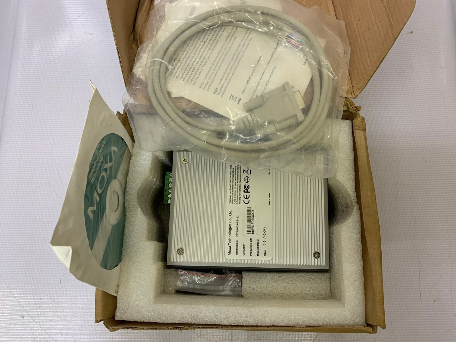Moxa / Managed Redundant Switch 3Tx+2 (Ethernet Switch) / EDS-405A-SS-SC