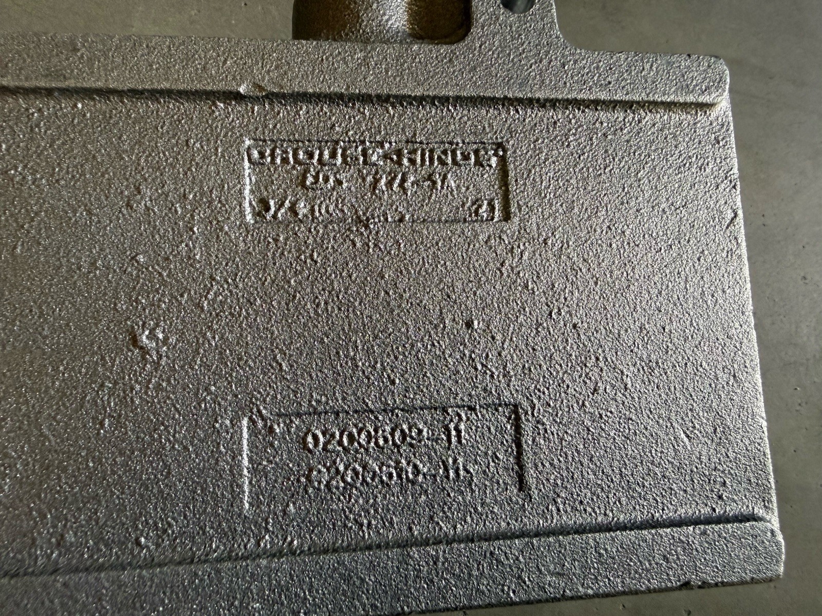 Eaton CROUSE -HINDS EOS-272 3/4” 0200609-11 Explosion Proof Box