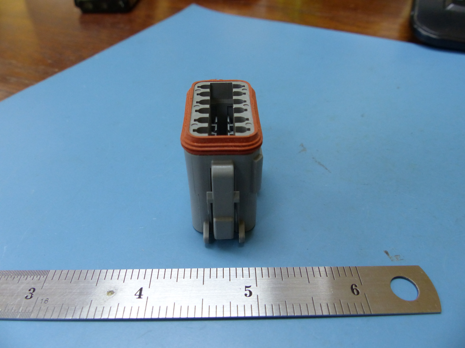 Deutsch DT06-12S-P012 Qty of 8 per Lot 12 Way Plug Deutsch DT-Series with Enhan