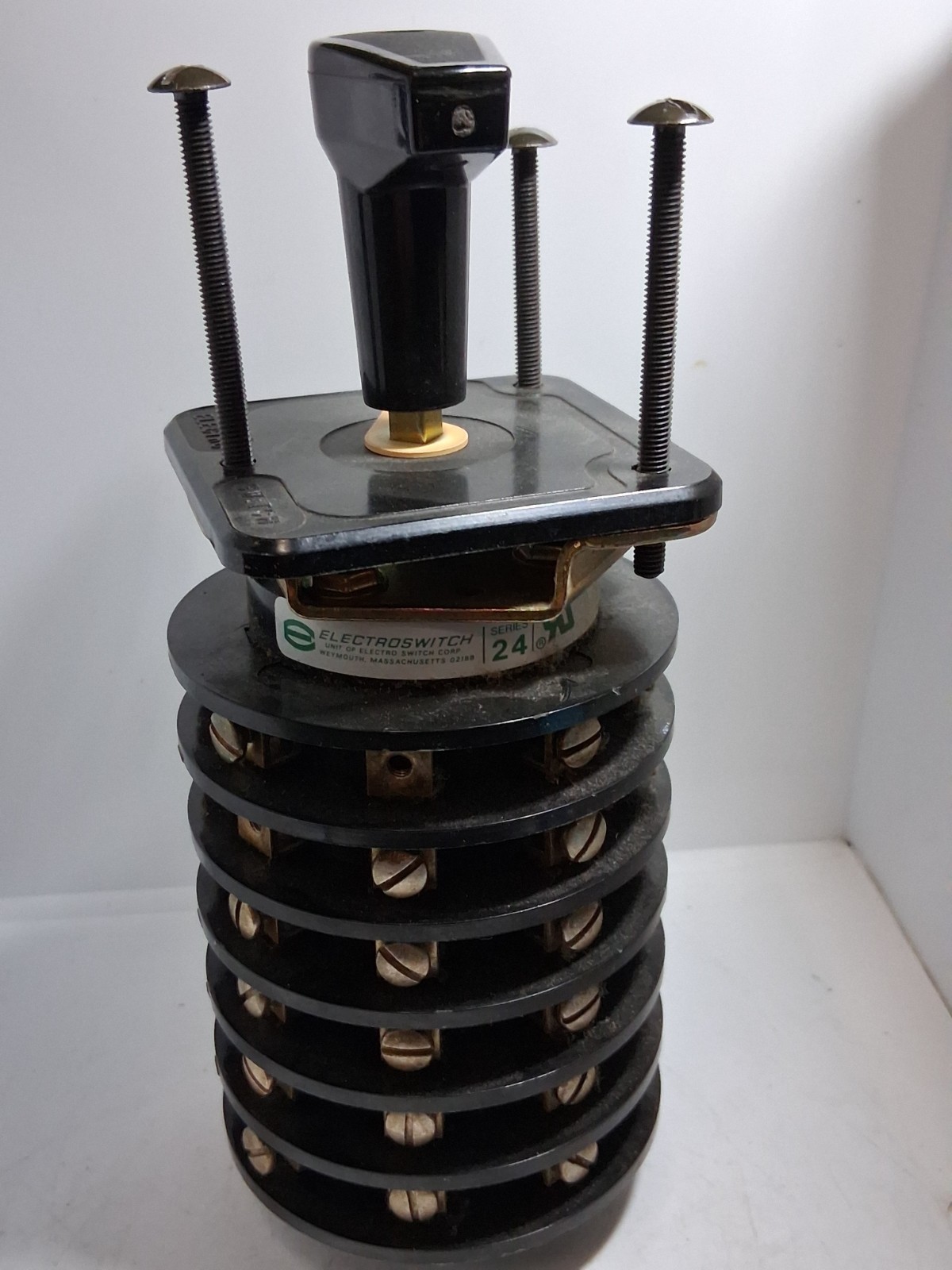 ELECTRO SWITCH 24206B ROTARY WITH HANDLE 600V 20A