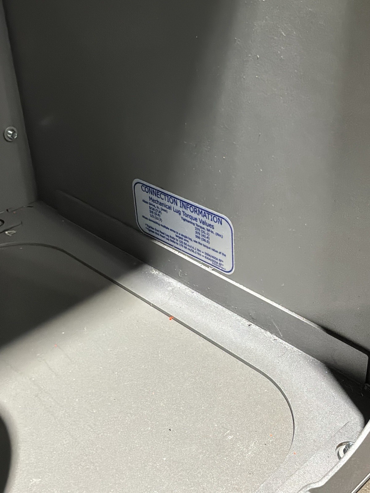 Starline 250 Amp 415Y/240V Busway Tapbox UF250T5CGR-RRsn-0100C-STDD-M43W3 🟦