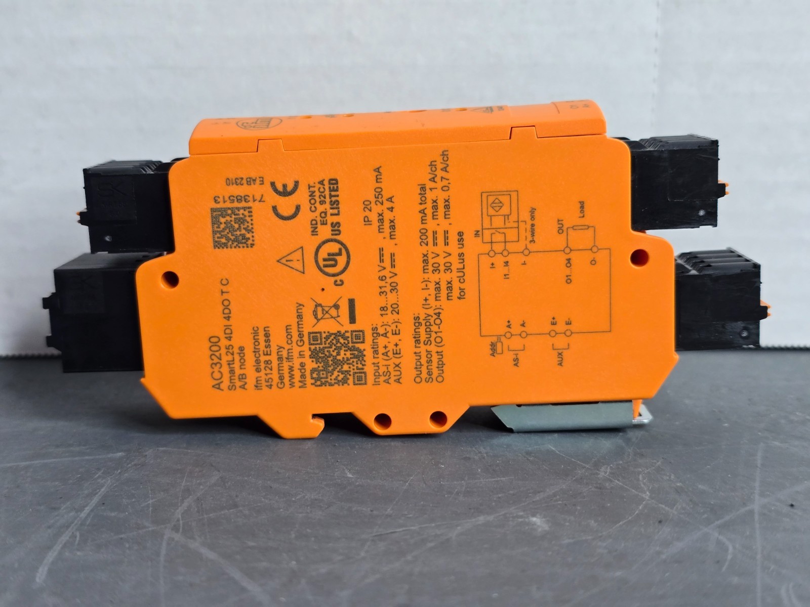 IFM Electronic AC3200 SmartL25 4DI/4DO T C A/B Node Industrial AS-Interface