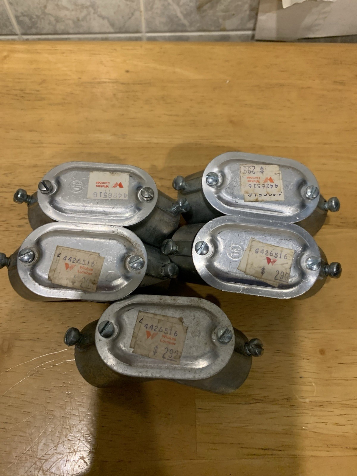 Lot of 5 New Old Stock Halex L144-2- 90 Degree Pull Elbow 3/4″ Squeeze Connector
