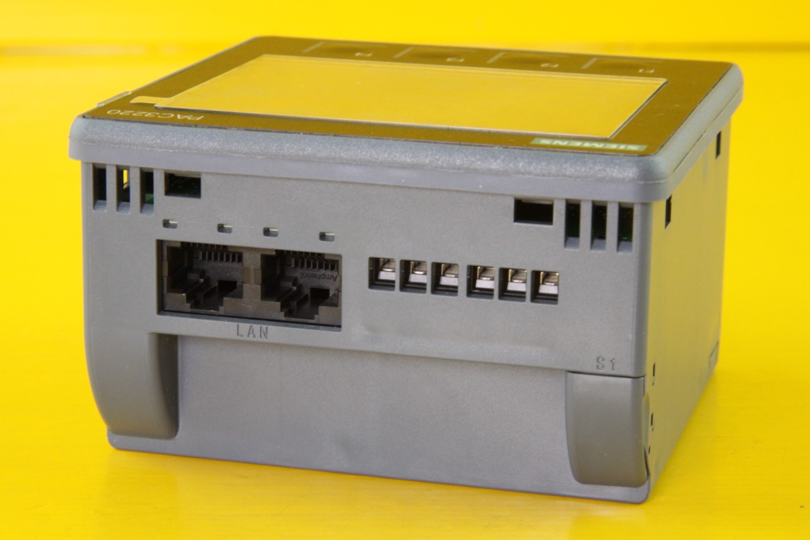 Siemens 7KM3220-0BA01-1DA0 Energy Meter Measuring Device , SENTRON PAC3220