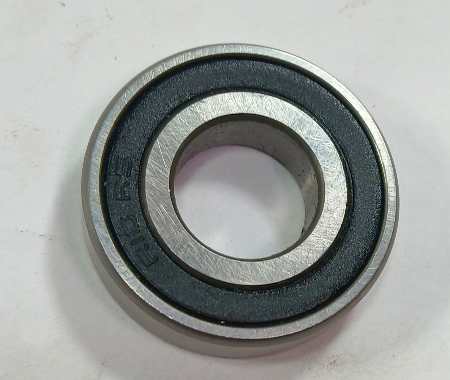 1 NEW PGN R10 2RS RADIAL DEEP GROOVE BALL BEARING NNB ***MAKE OFFER***