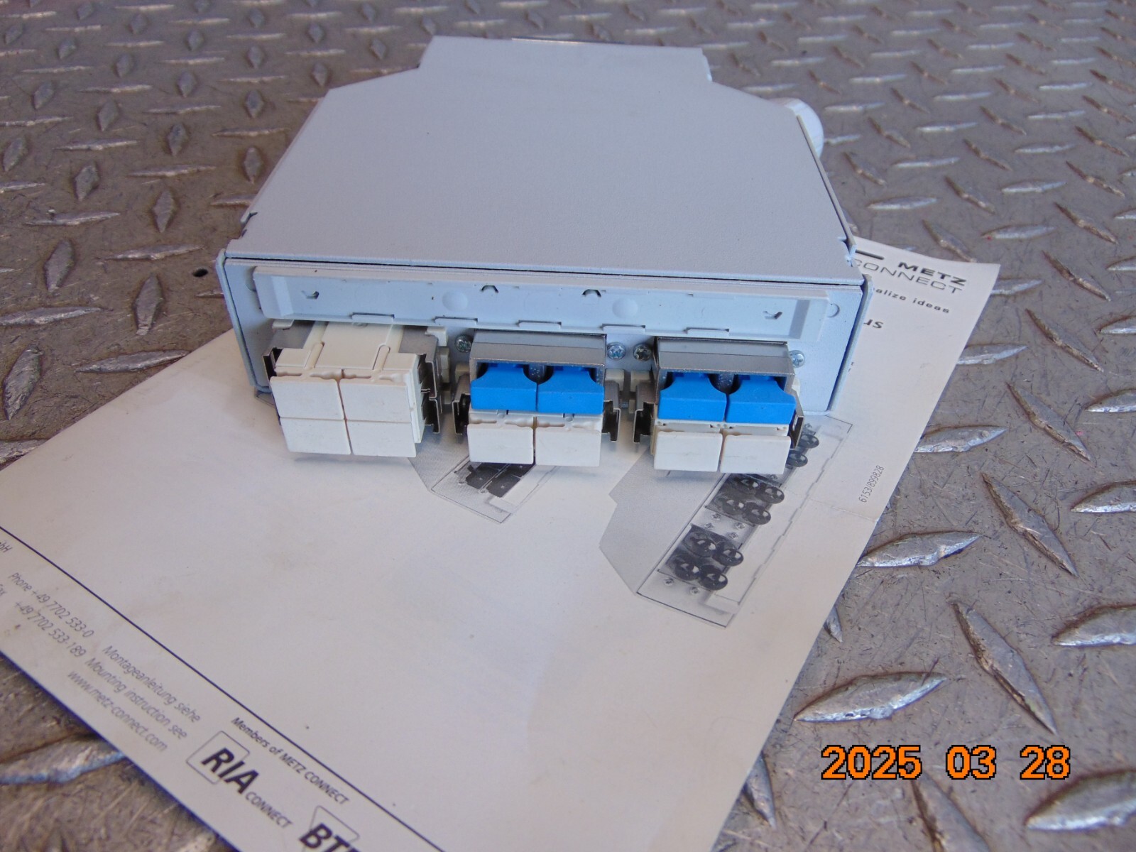 METZ CONNECT FIBER OPTIC SPLICE DISTRIBUTOR OPDAT REG PLUS