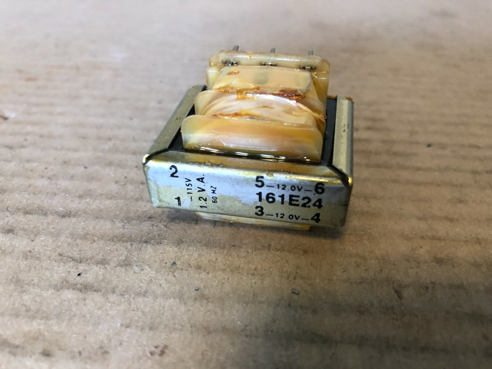 Hammond, Transformer, 161E24